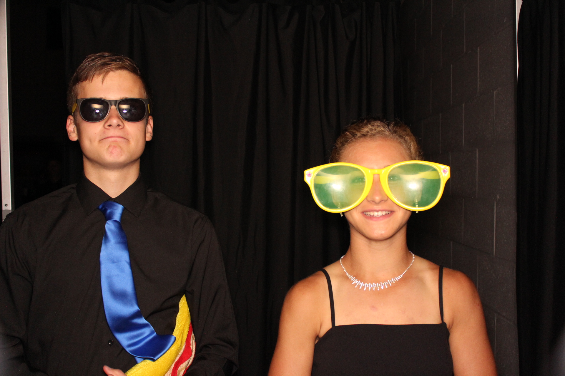 CCS Homecomming | View more photos from the event at gallery.photoboothcincy.com/u/PhotoBoothCincy/CCS-Homecomming