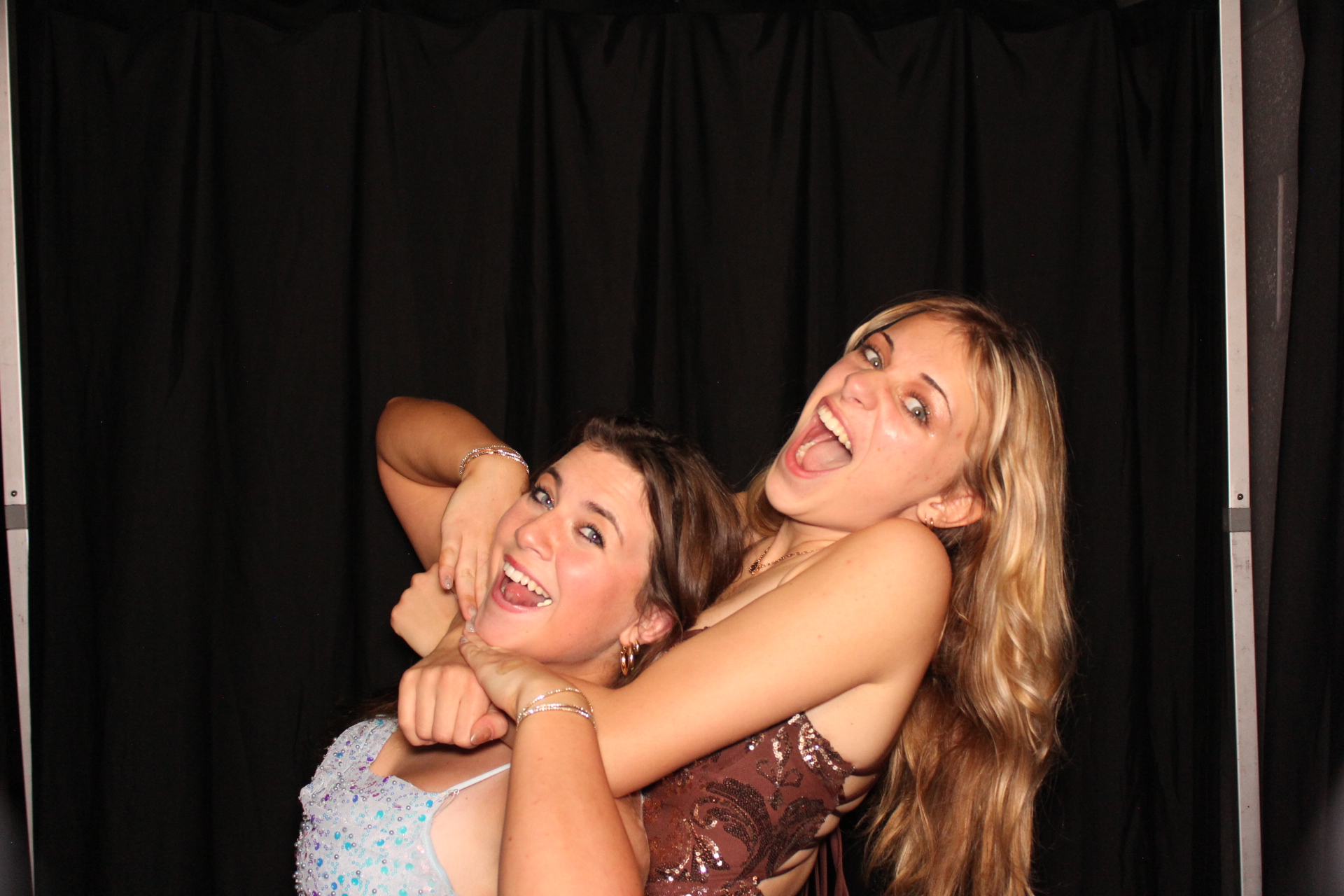 CCS Homecomming | View more photos from the event at gallery.photoboothcincy.com/u/PhotoBoothCincy/CCS-Homecomming