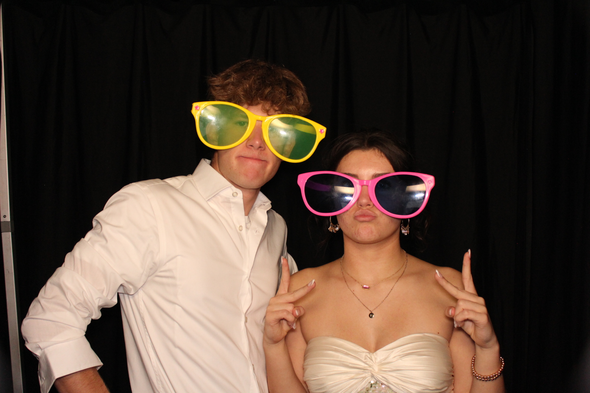 CCS Homecomming | View more photos from the event at gallery.photoboothcincy.com/u/PhotoBoothCincy/CCS-Homecomming