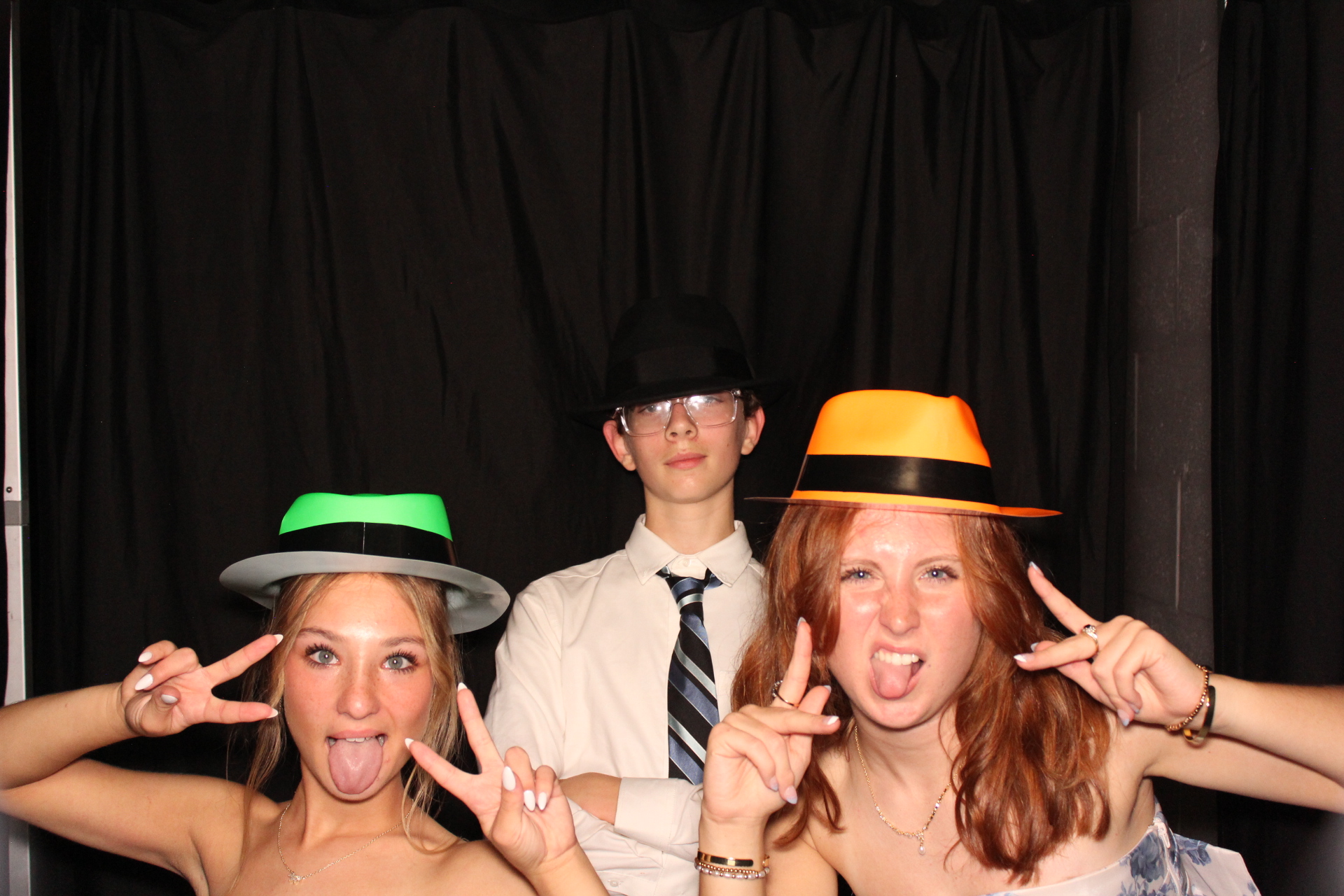 CCS Homecomming | View more photos from the event at gallery.photoboothcincy.com/u/PhotoBoothCincy/CCS-Homecomming