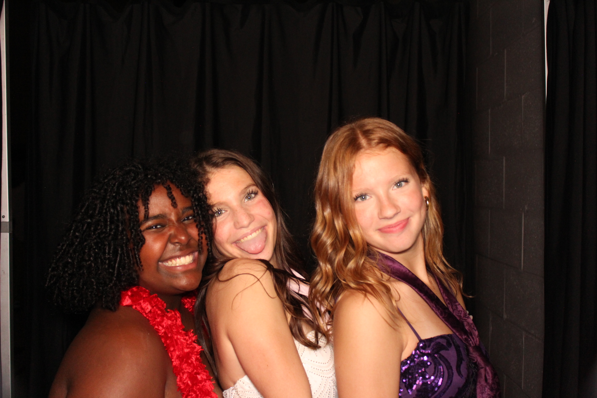 CCS Homecomming | View more photos from the event at gallery.photoboothcincy.com/u/PhotoBoothCincy/CCS-Homecomming
