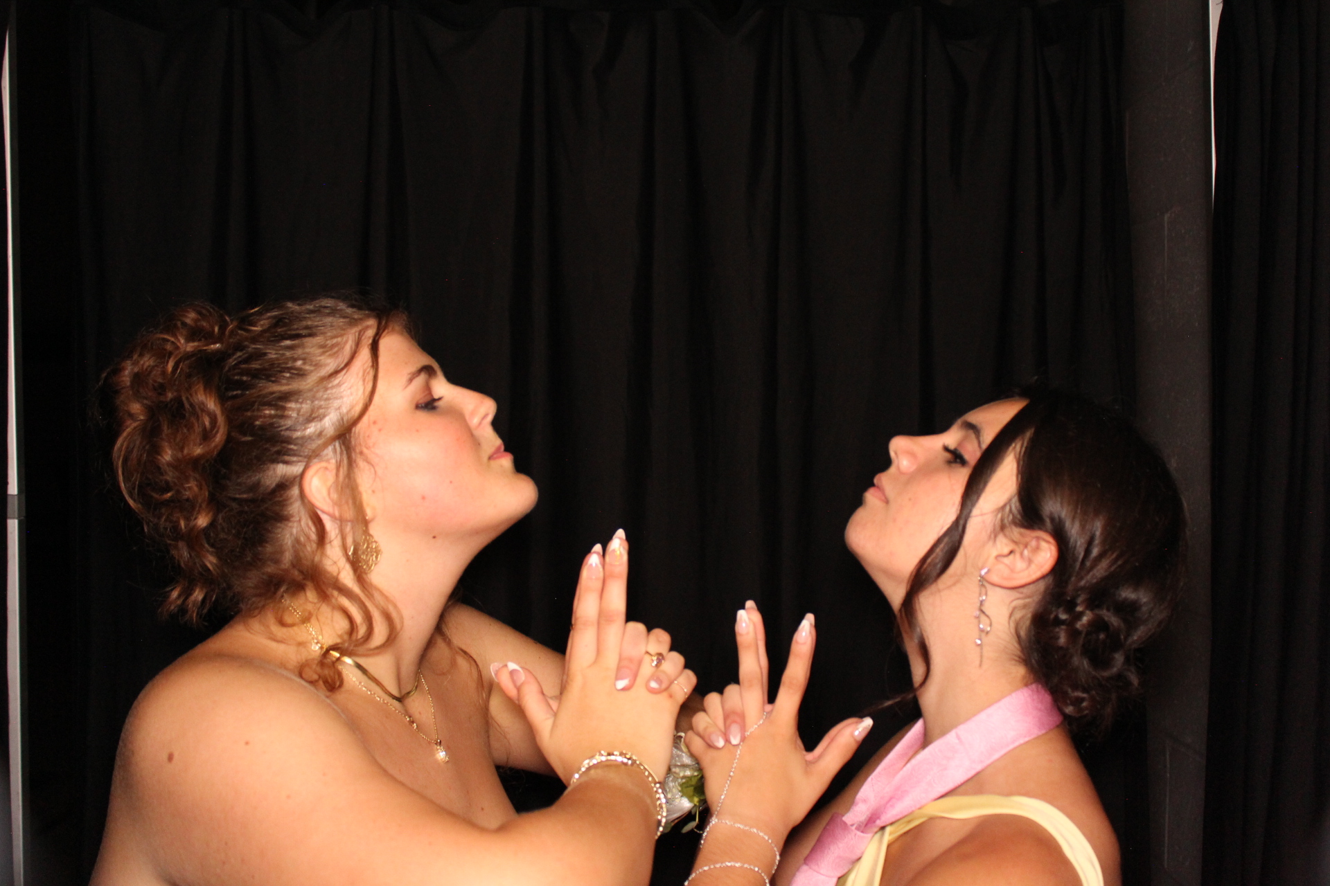 CCS Homecomming | View more photos from the event at gallery.photoboothcincy.com/u/PhotoBoothCincy/CCS-Homecomming