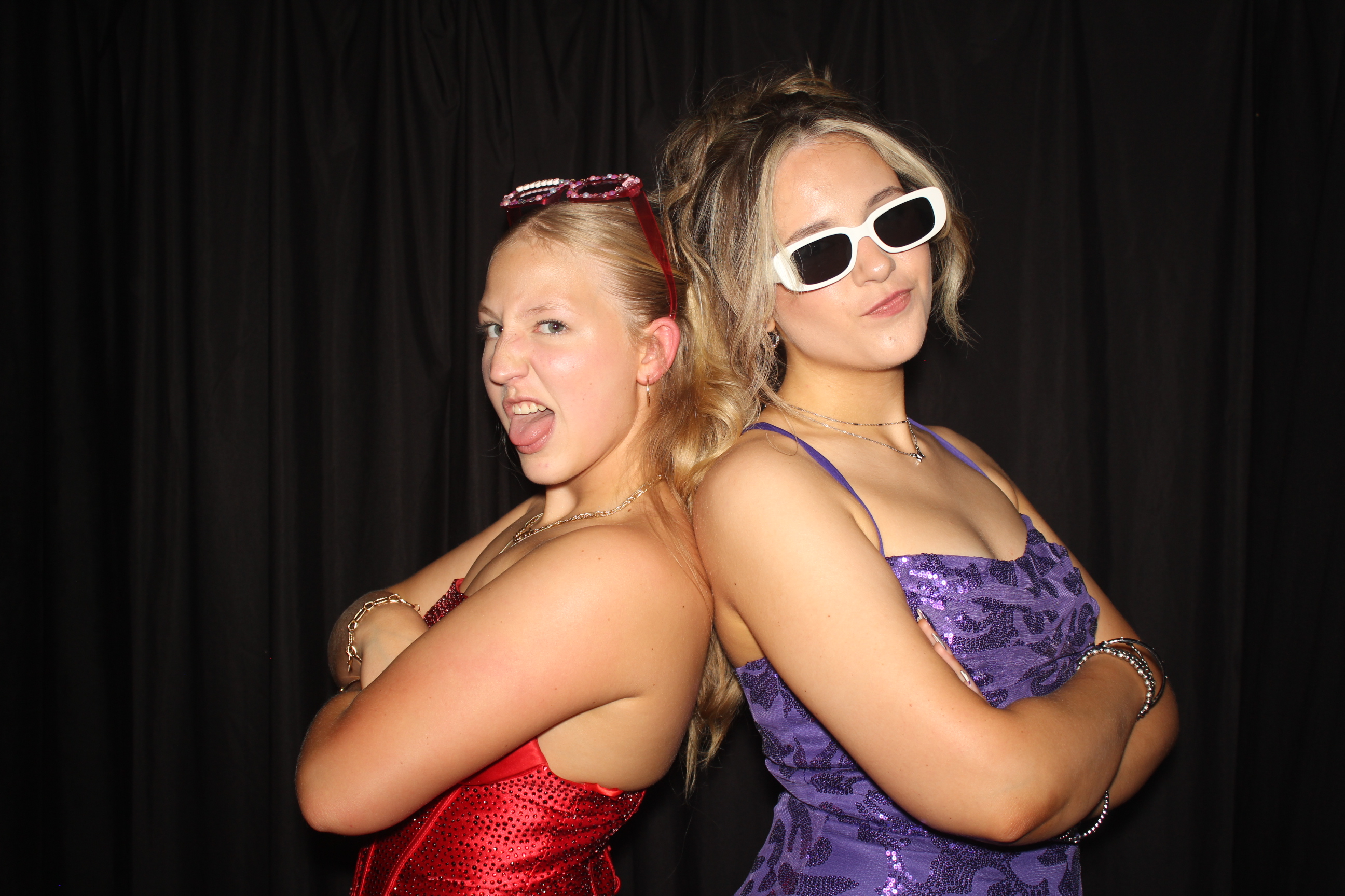 CHESS Prom | View more photos from the event at gallery.photoboothcincy.com/u/PhotoBoothCincy/CHESS-Prom