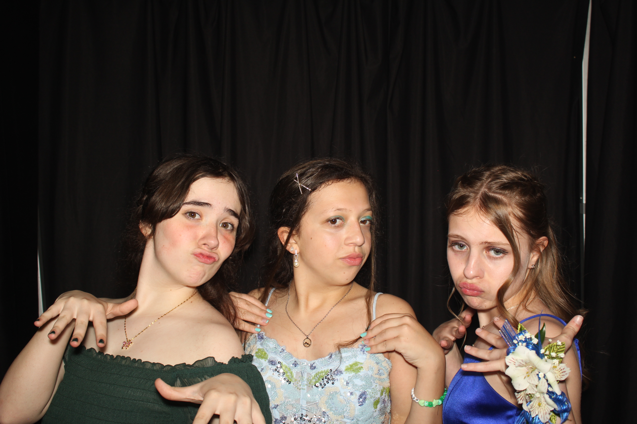 CHESS Prom | View more photos from the event at gallery.photoboothcincy.com/u/PhotoBoothCincy/CHESS-Prom