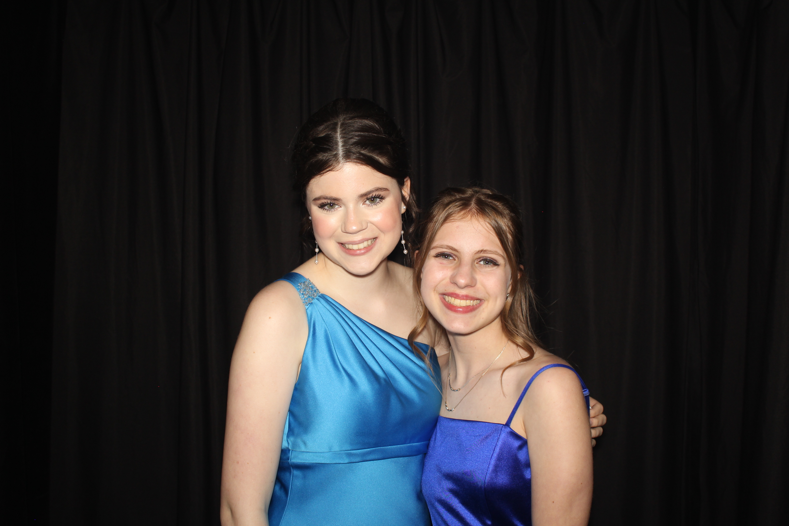 CHESS Prom | View more photos from the event at gallery.photoboothcincy.com/u/PhotoBoothCincy/CHESS-Prom
