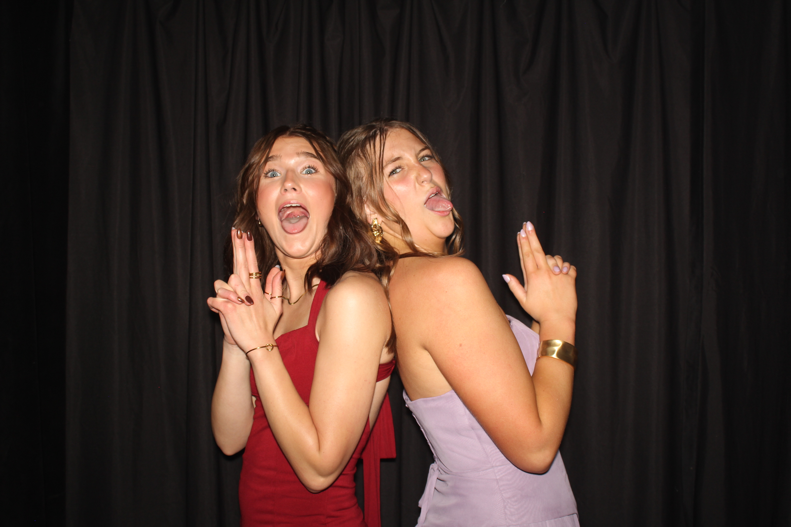 CHESS Prom | View more photos from the event at gallery.photoboothcincy.com/u/PhotoBoothCincy/CHESS-Prom