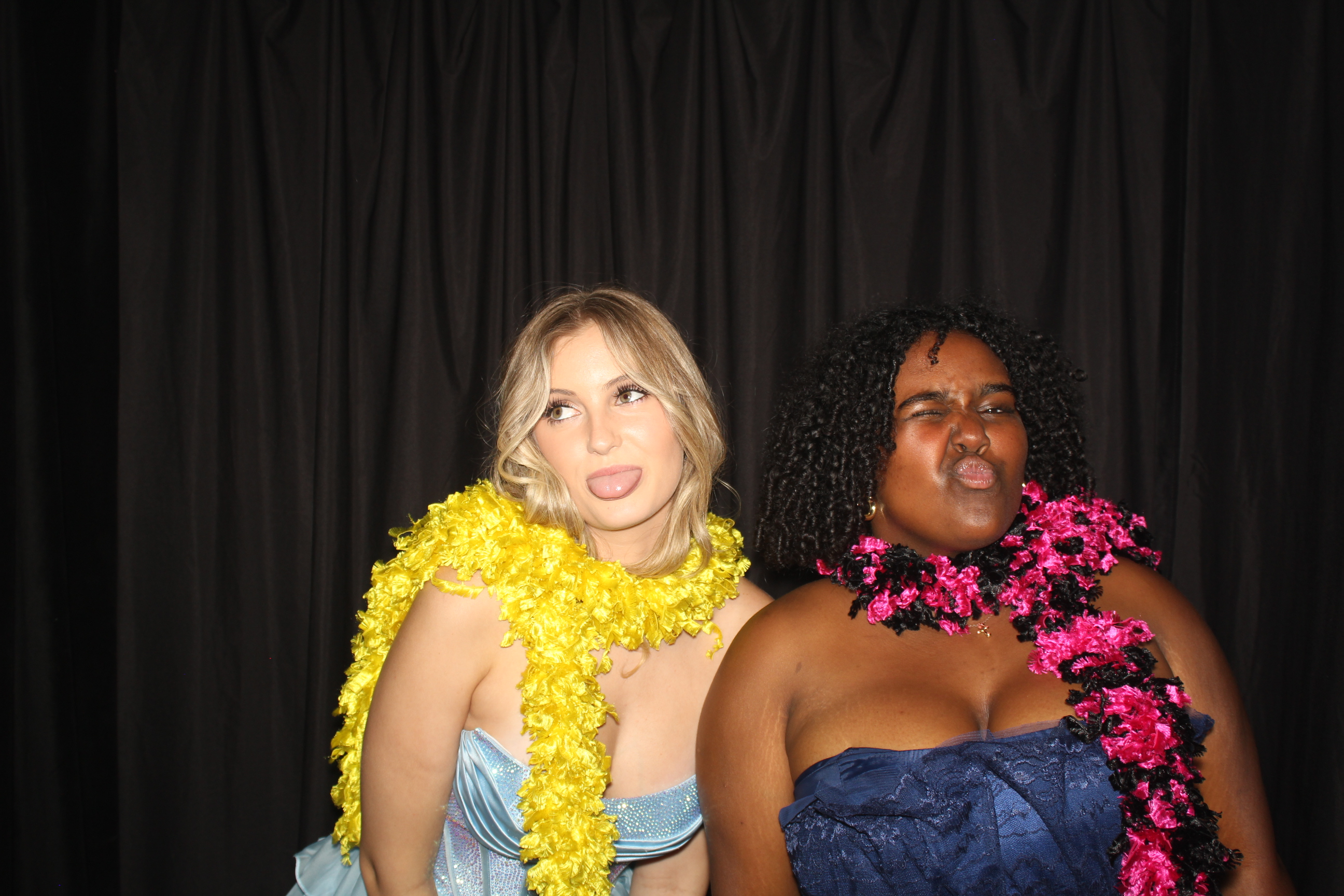 CHESS Prom | View more photos from the event at gallery.photoboothcincy.com/u/PhotoBoothCincy/CHESS-Prom
