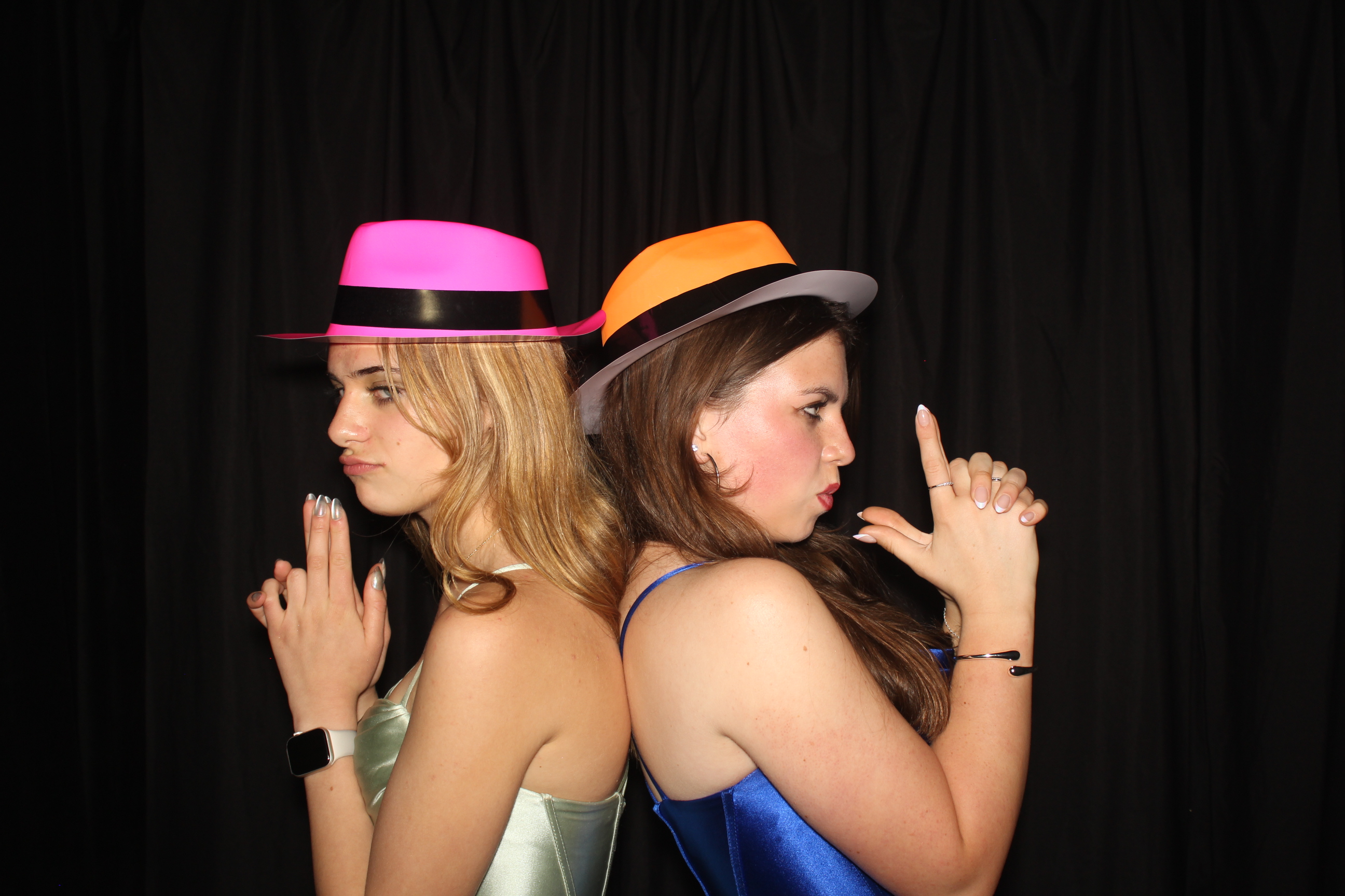 CHESS Prom | View more photos from the event at gallery.photoboothcincy.com/u/PhotoBoothCincy/CHESS-Prom