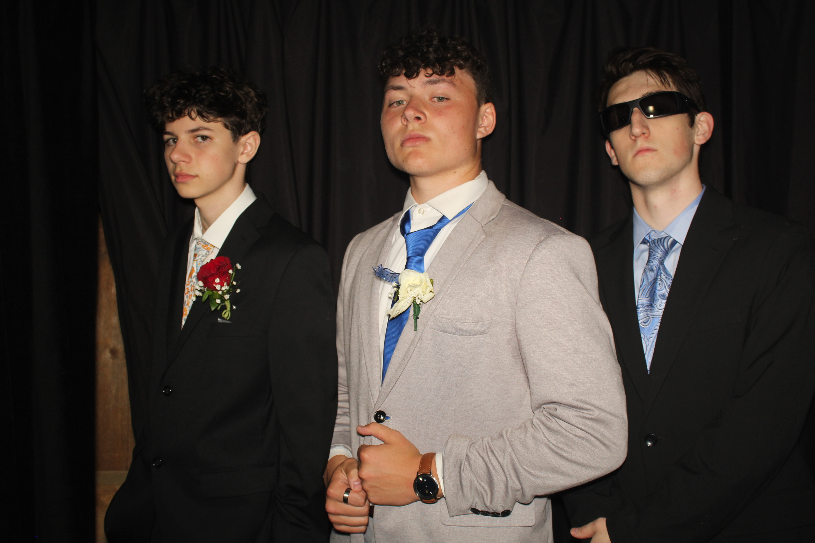 CHESS Prom | View more photos from the event at gallery.photoboothcincy.com/u/PhotoBoothCincy/CHESS-Prom