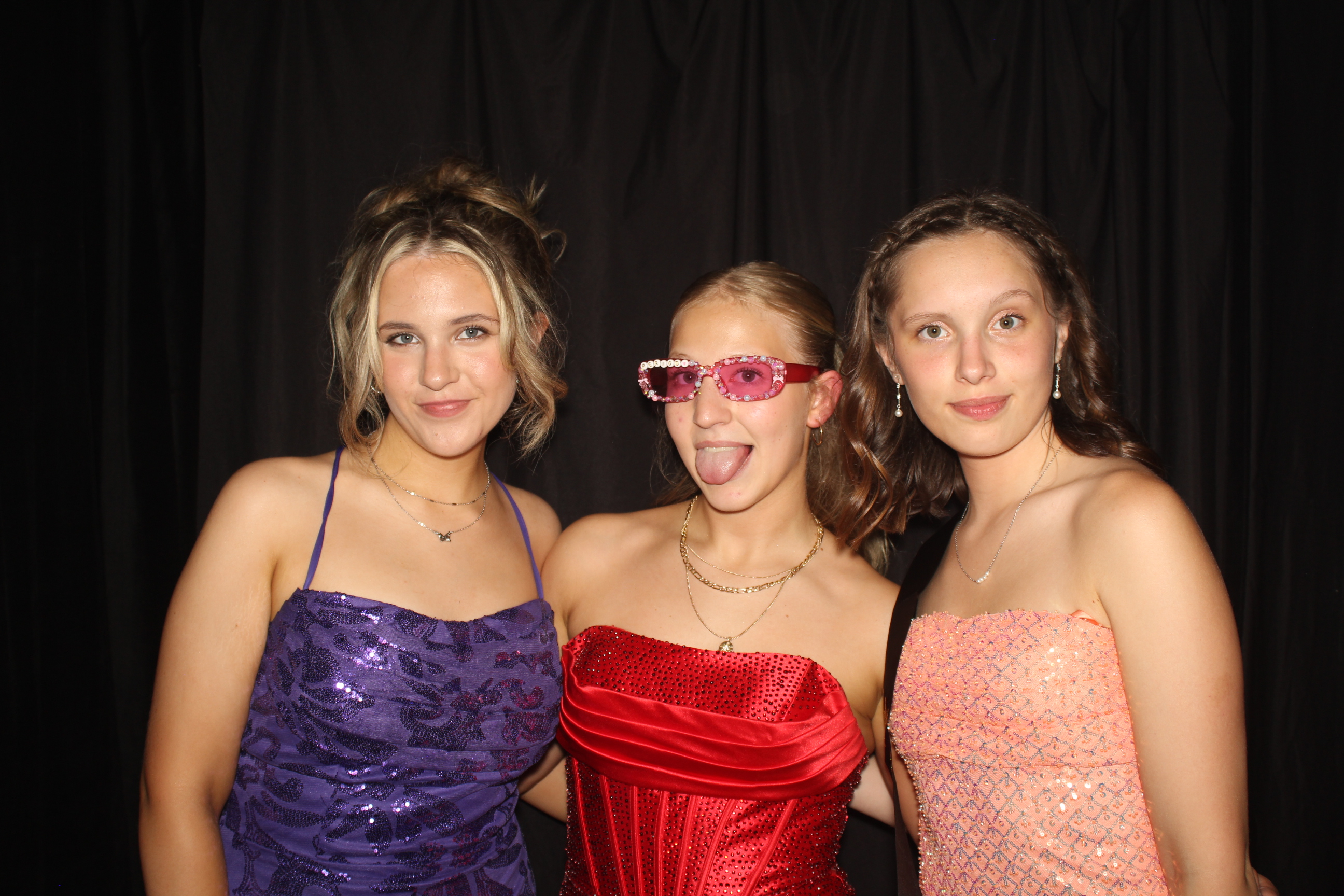 CHESS Prom | View more photos from the event at gallery.photoboothcincy.com/u/PhotoBoothCincy/CHESS-Prom