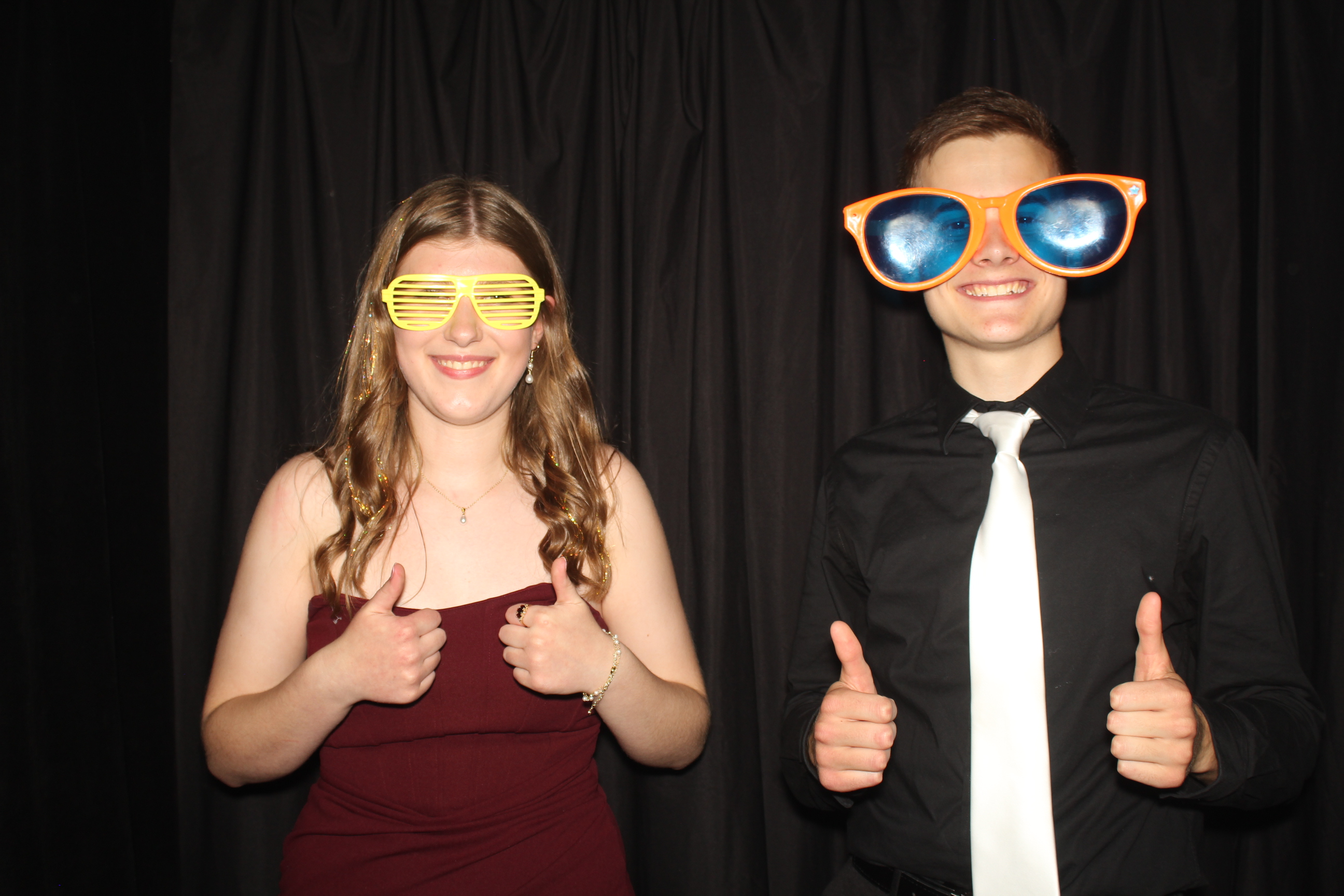 CHESS Prom | View more photos from the event at gallery.photoboothcincy.com/u/PhotoBoothCincy/CHESS-Prom