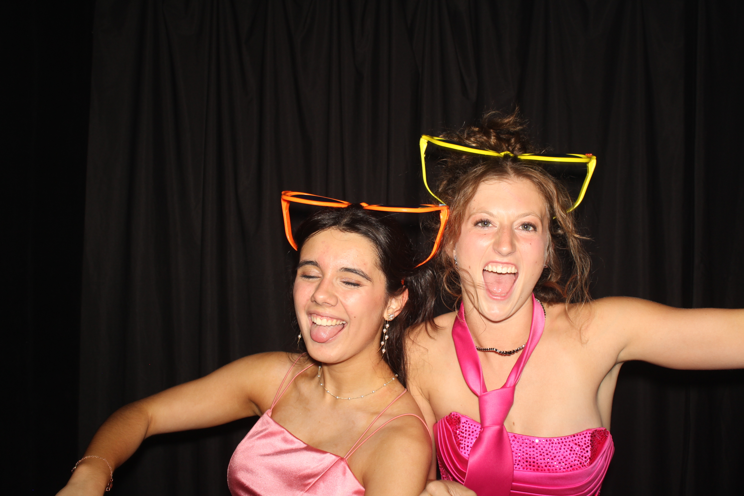 CHESS Prom | View more photos from the event at gallery.photoboothcincy.com/u/PhotoBoothCincy/CHESS-Prom