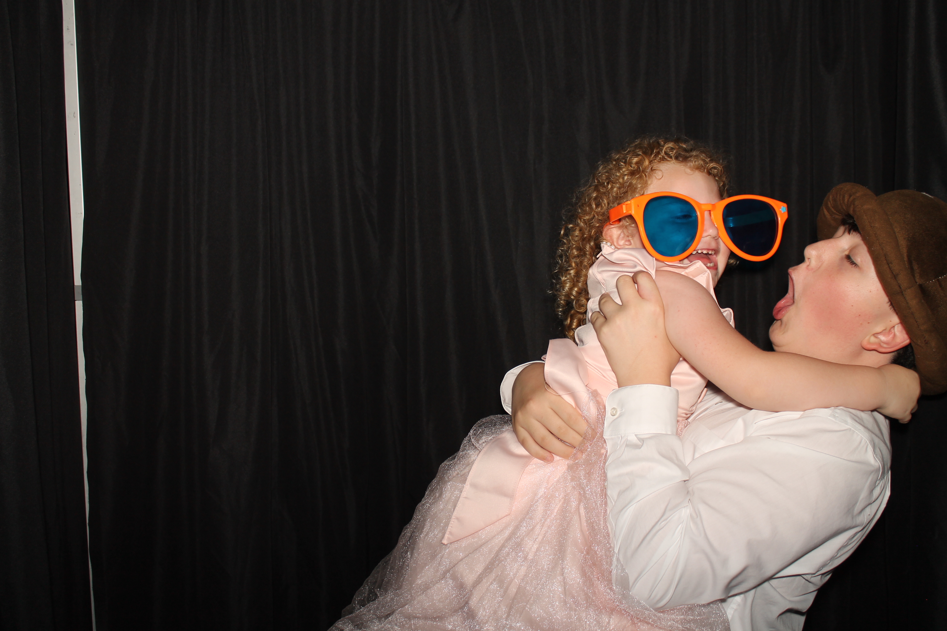 Callie & Jake Wedding | View more photos from the event at gallery.photoboothcincy.com/u/PhotoBoothCincy/Callie-Jake-Wedding