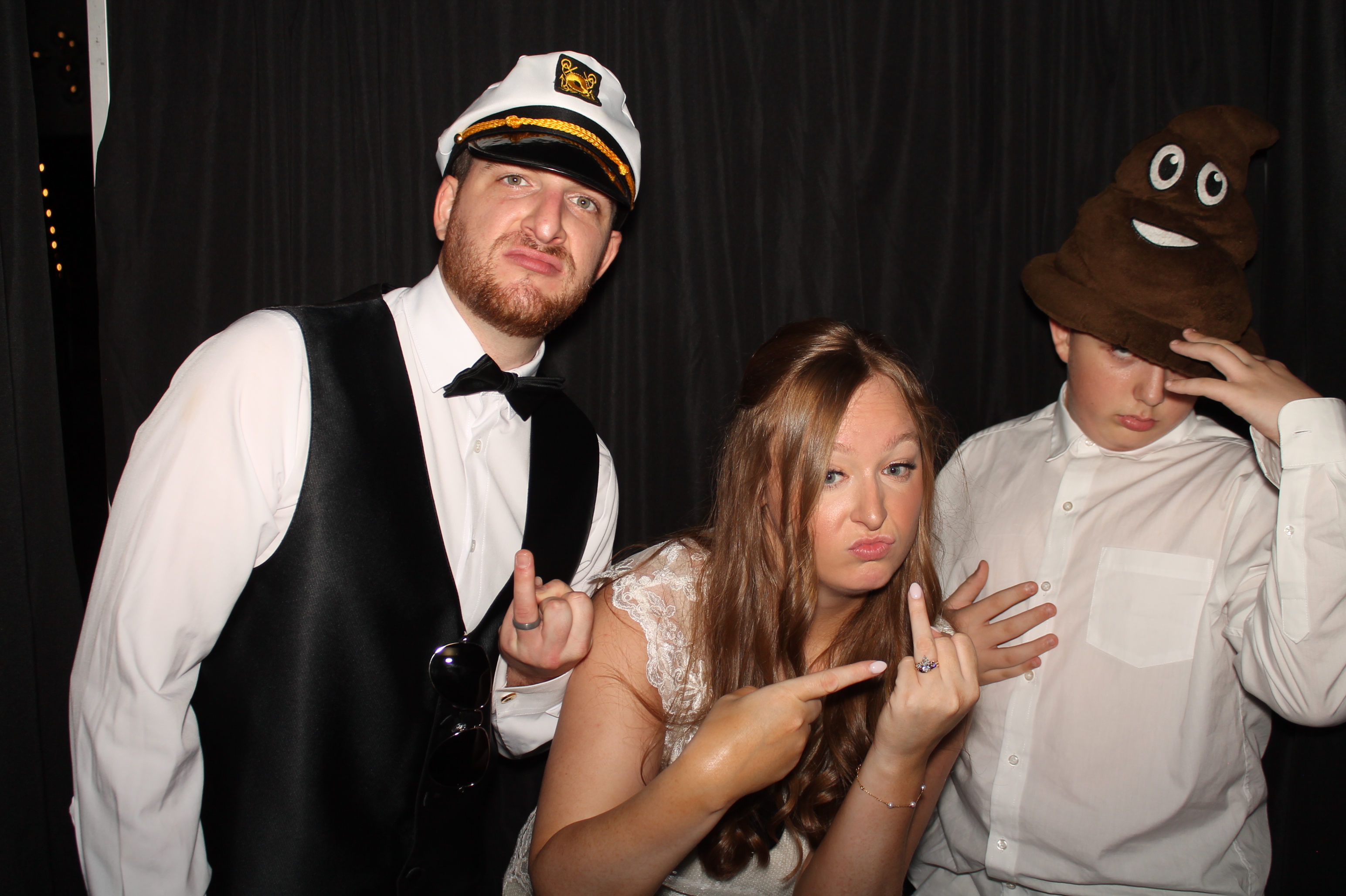 Callie & Jake Wedding | View more photos from the event at gallery.photoboothcincy.com/u/PhotoBoothCincy/Callie-Jake-Wedding
