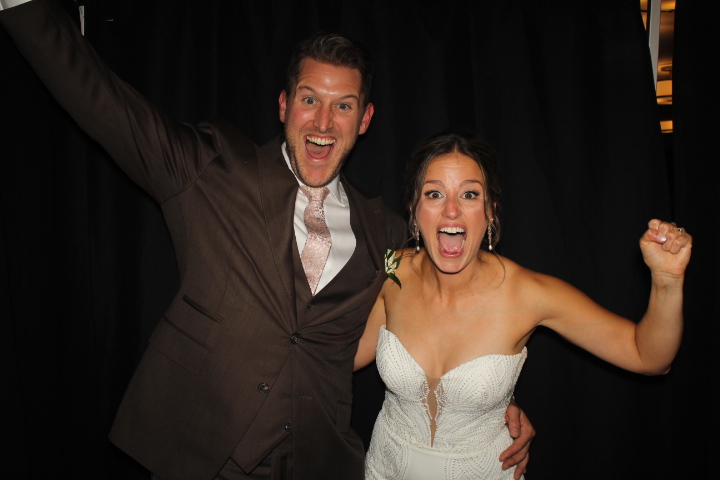 Cara & Michael Wedding | View more photos from the event at gallery.photoboothcincy.com/u/PhotoBoothCincy/Cara-Michael-Wedding