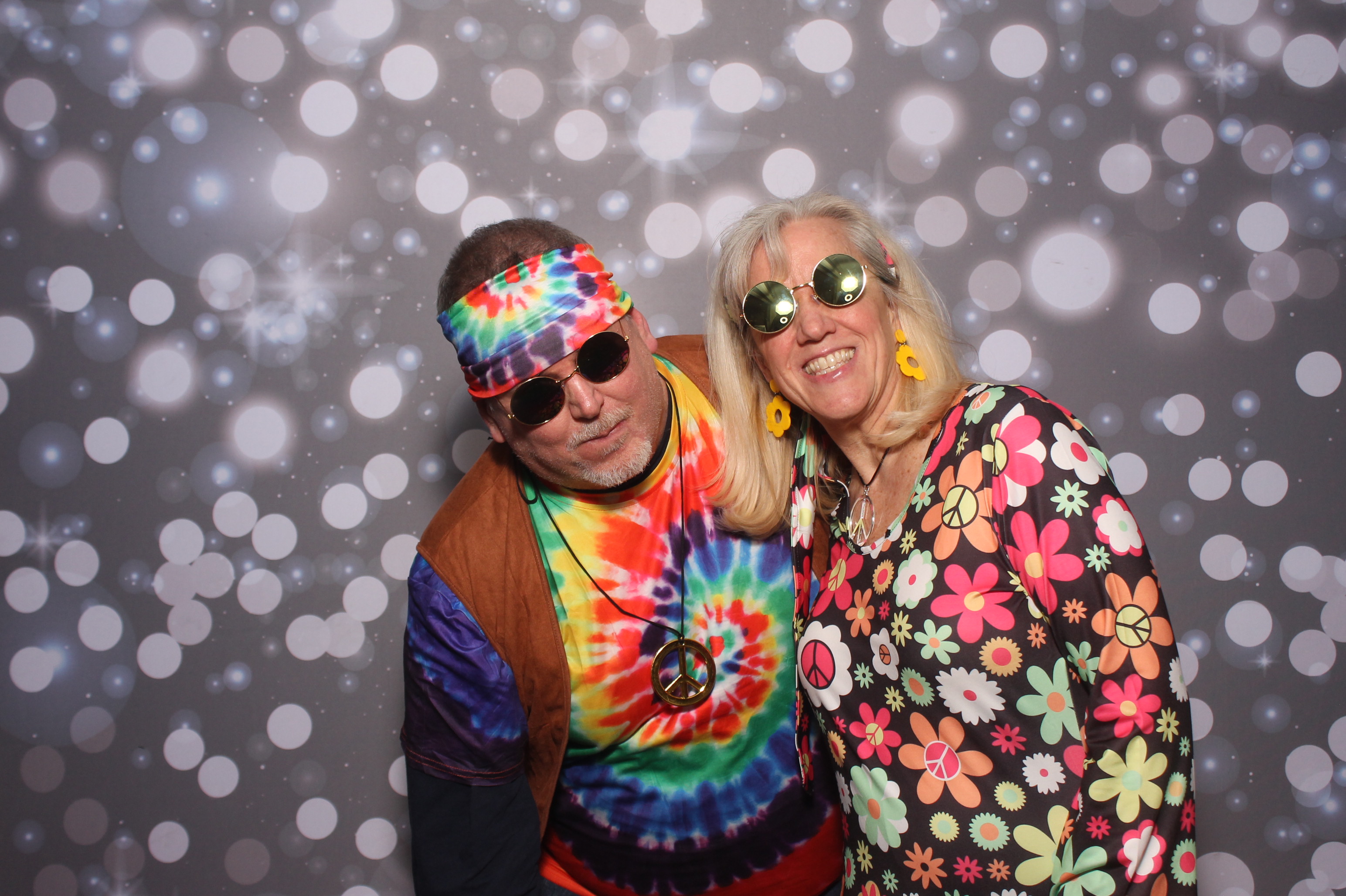 Carol's 60th | View more photos from the event at gallery.photoboothcincy.com/u/PhotoBoothCincy/Carols-60th