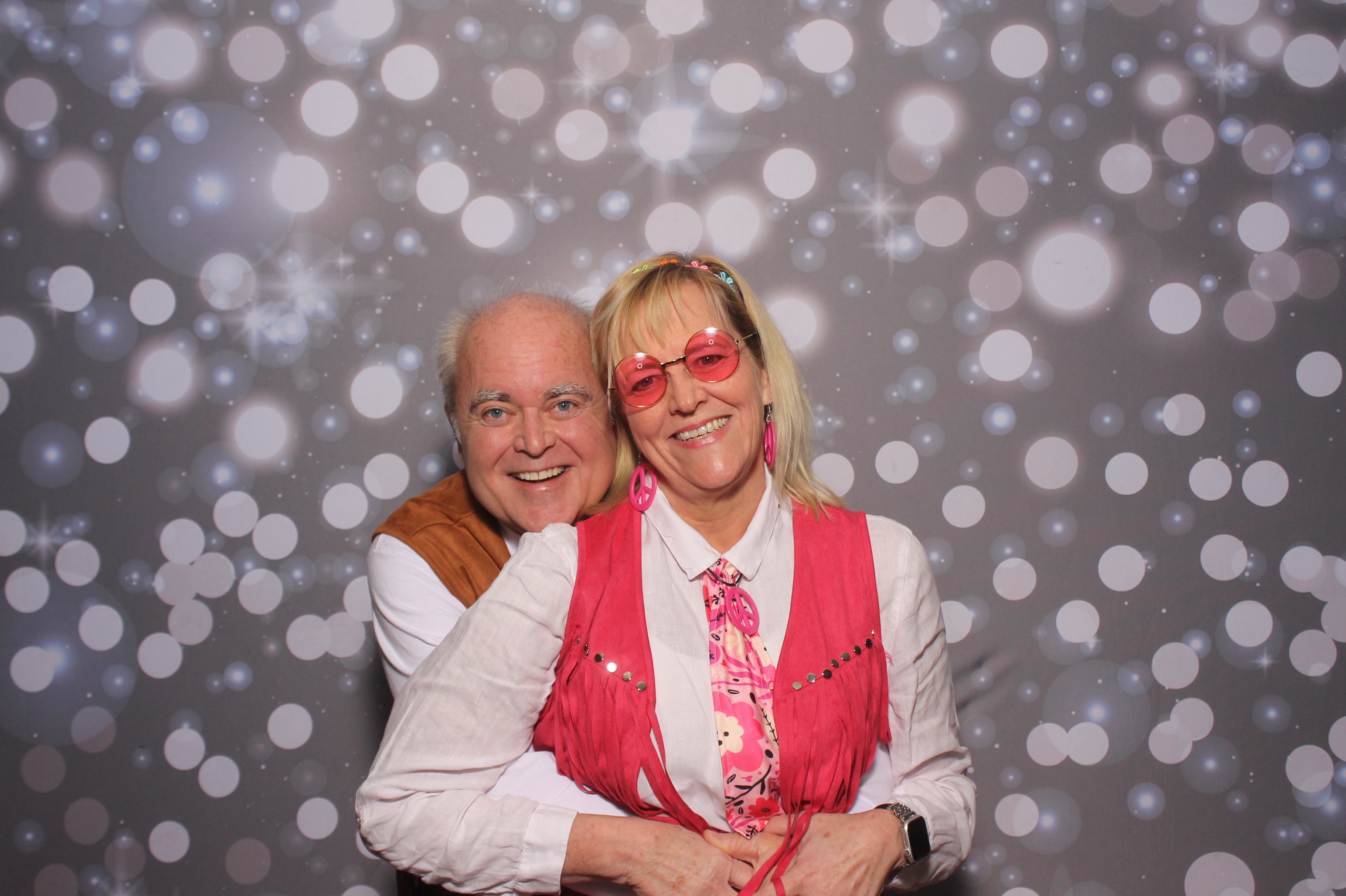 Carol's 60th | View more photos from the event at gallery.photoboothcincy.com/u/PhotoBoothCincy/Carols-60th
