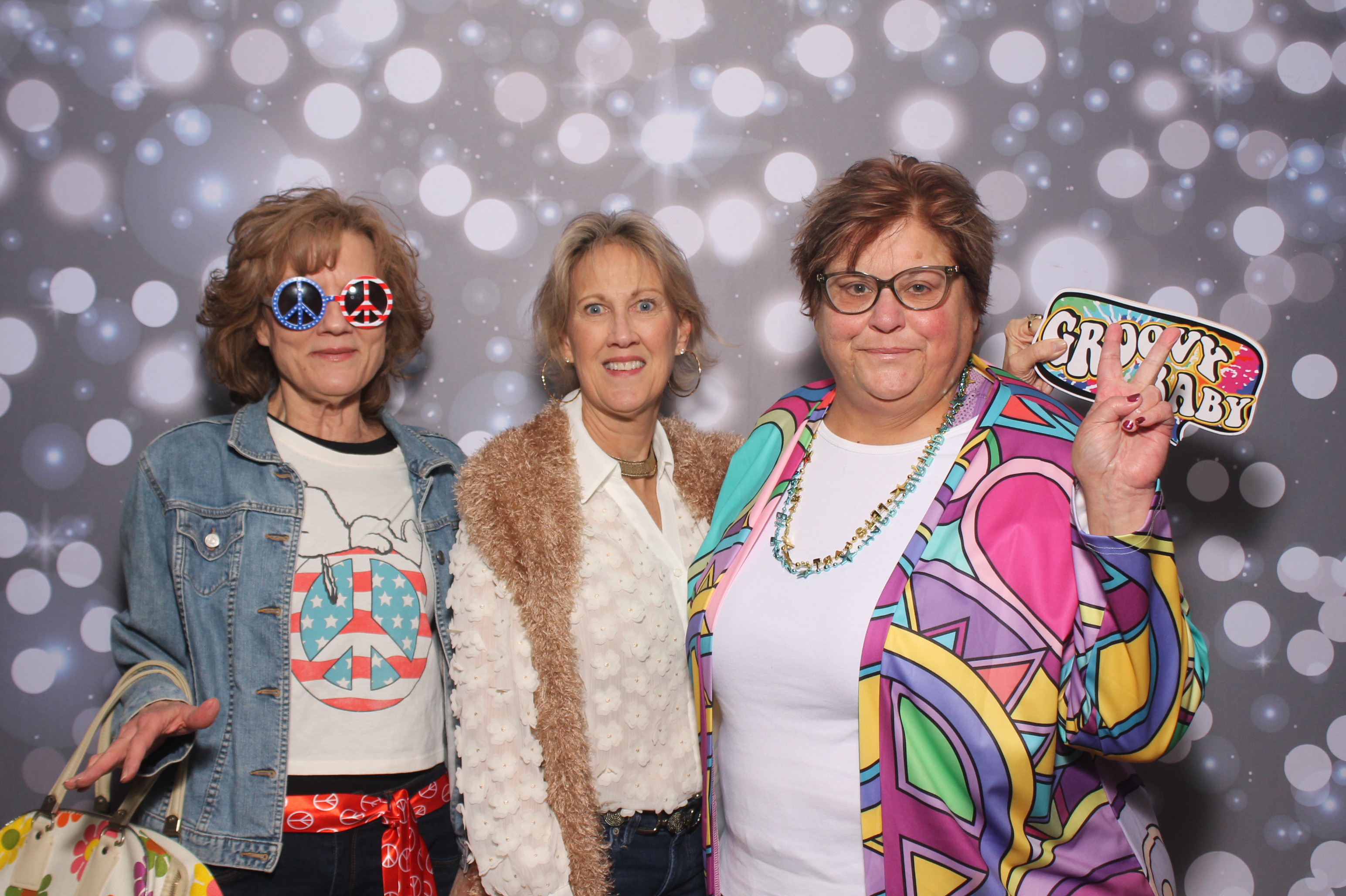 Carol's 60th | View more photos from the event at gallery.photoboothcincy.com/u/PhotoBoothCincy/Carols-60th