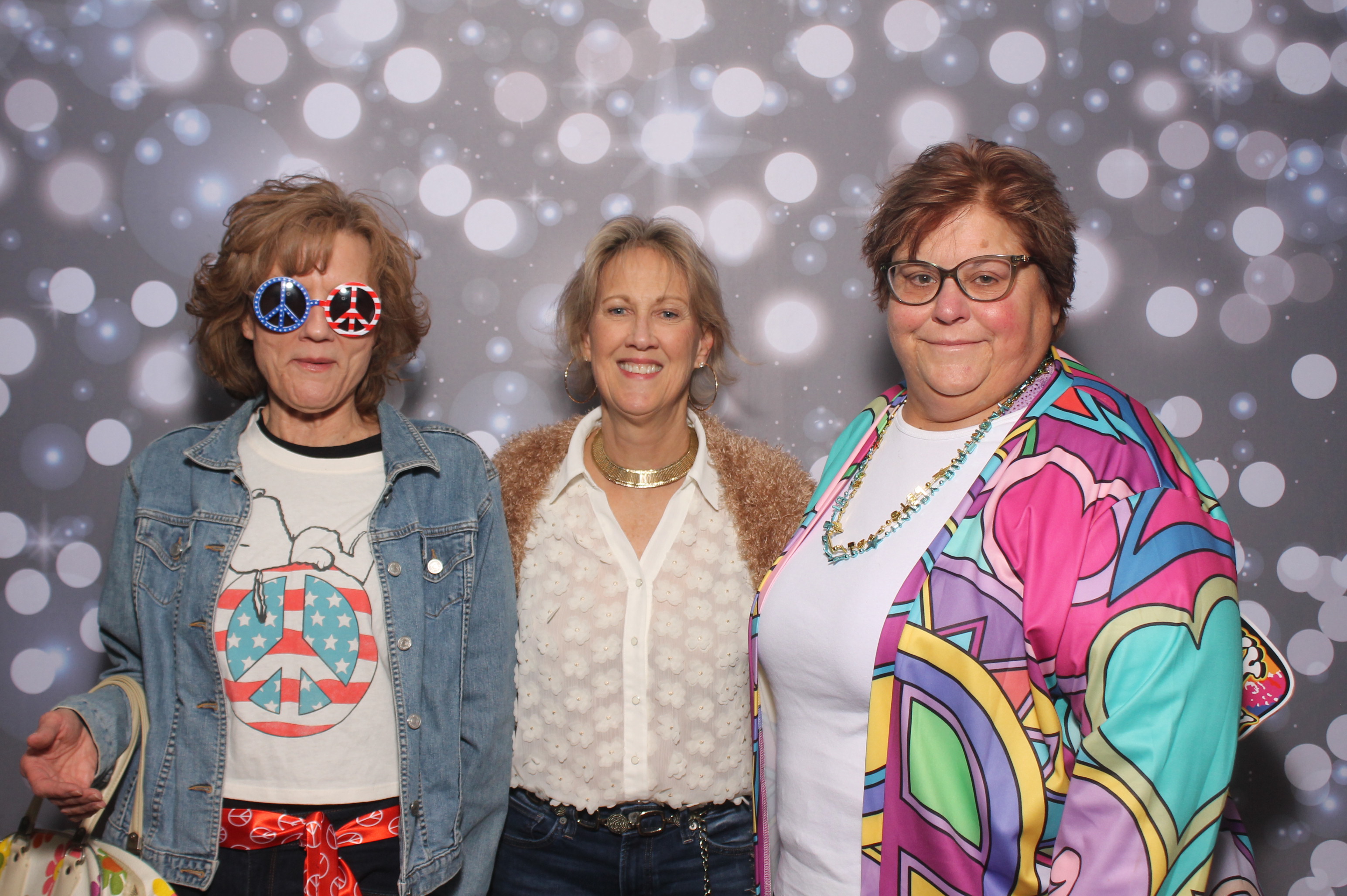 Carol's 60th | View more photos from the event at gallery.photoboothcincy.com/u/PhotoBoothCincy/Carols-60th