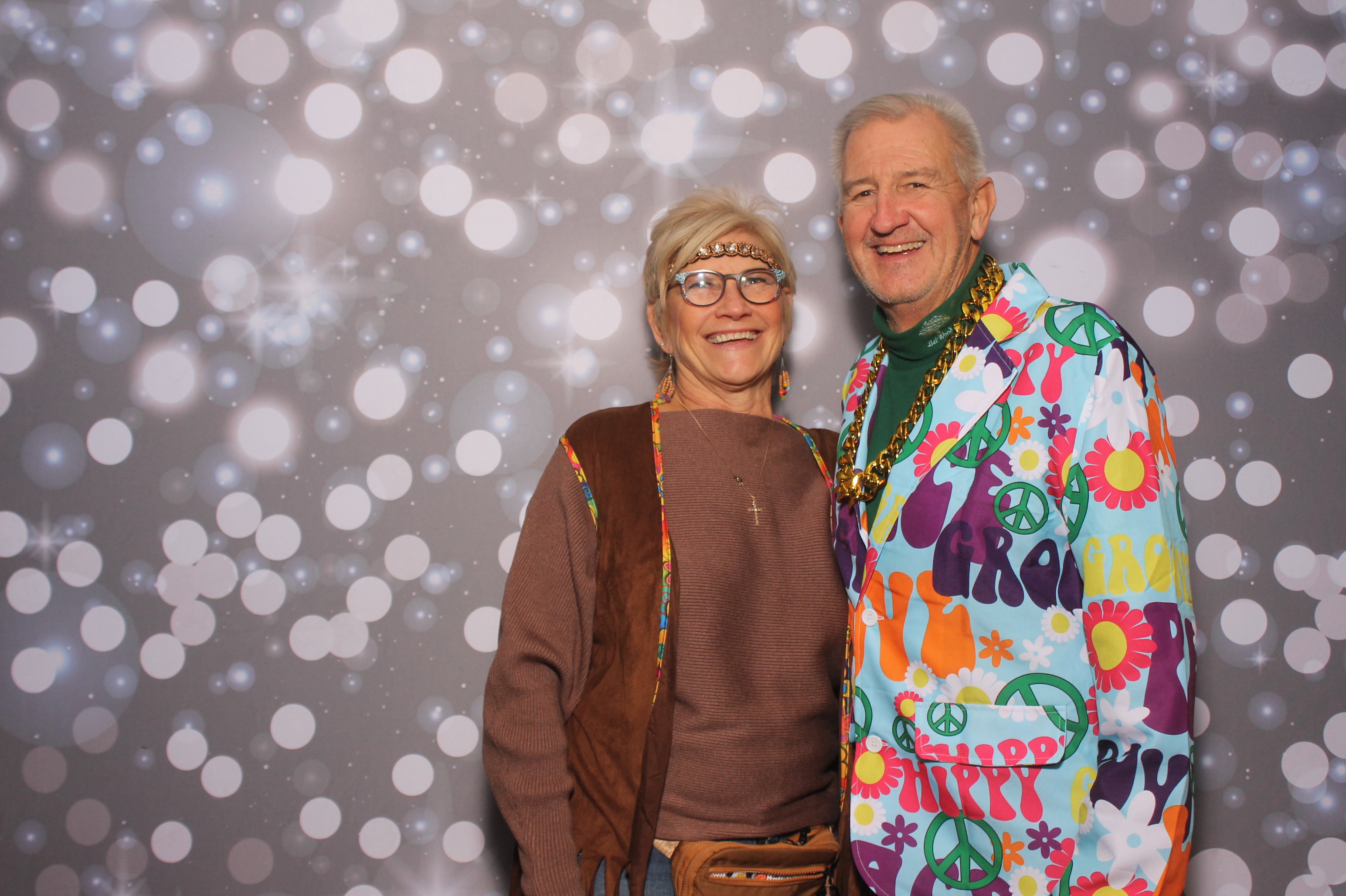 Carol's 60th | View more photos from the event at gallery.photoboothcincy.com/u/PhotoBoothCincy/Carols-60th