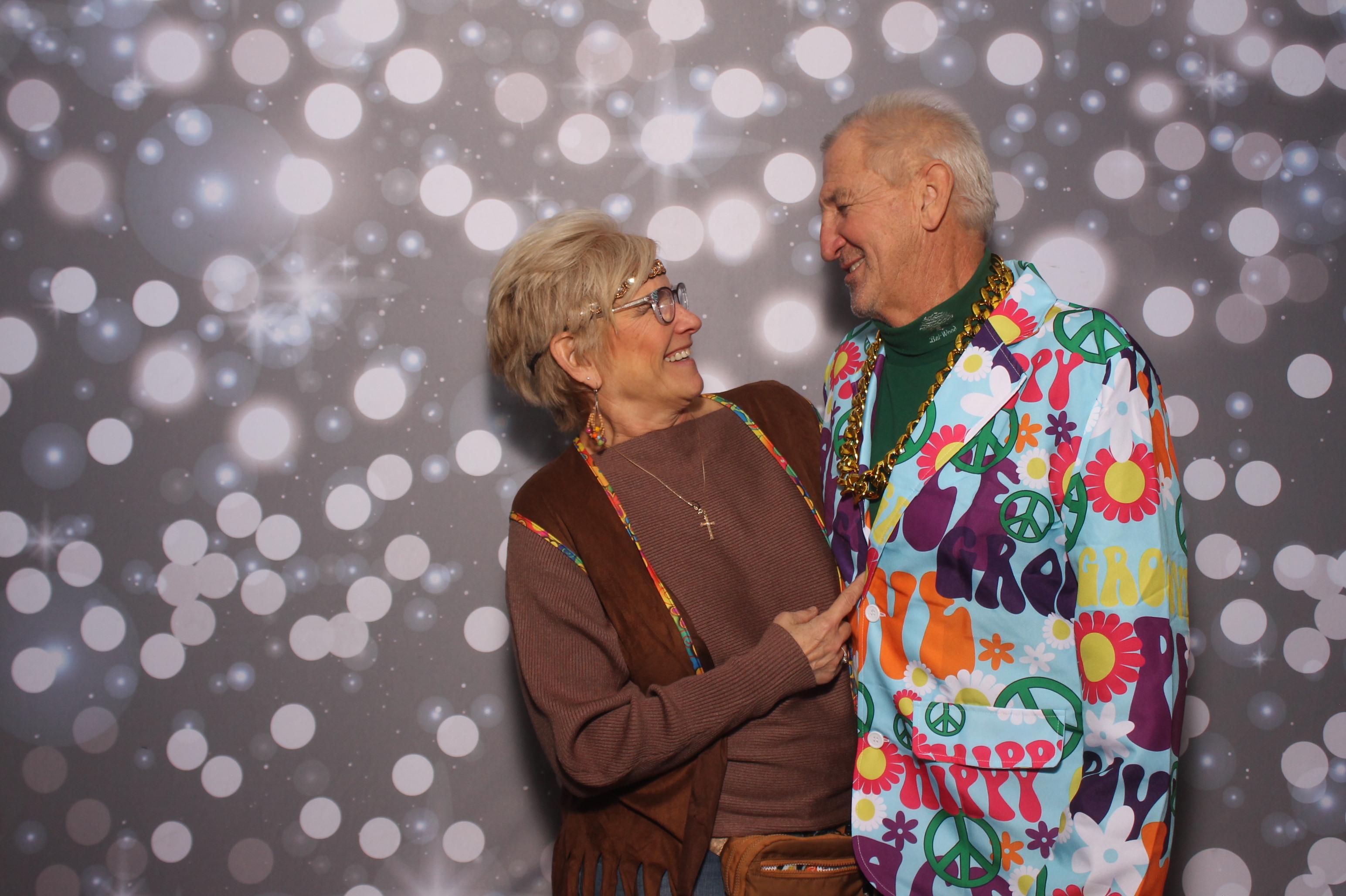 Carol's 60th | View more photos from the event at gallery.photoboothcincy.com/u/PhotoBoothCincy/Carols-60th