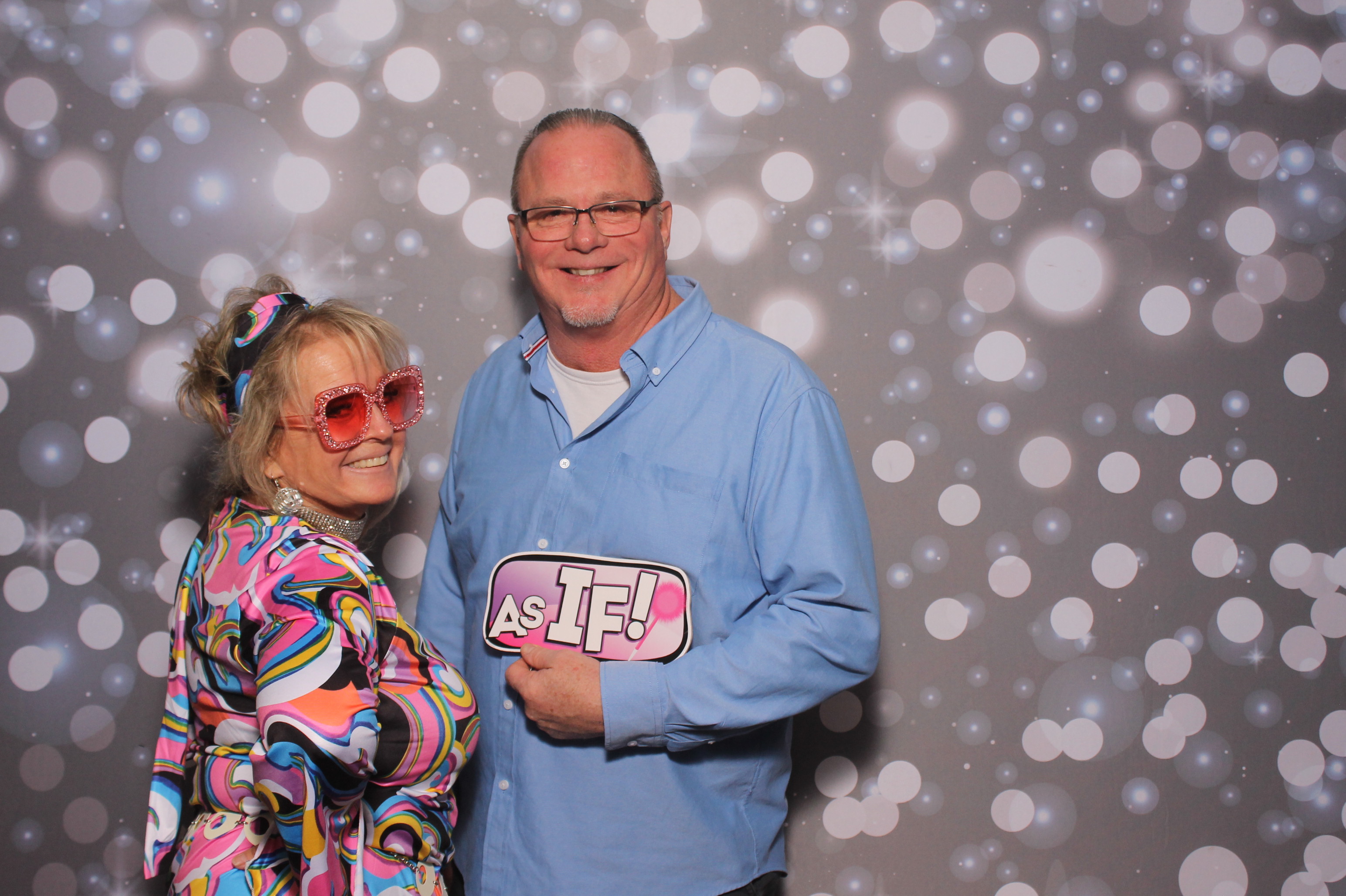 Carol's 60th | View more photos from the event at gallery.photoboothcincy.com/u/PhotoBoothCincy/Carols-60th