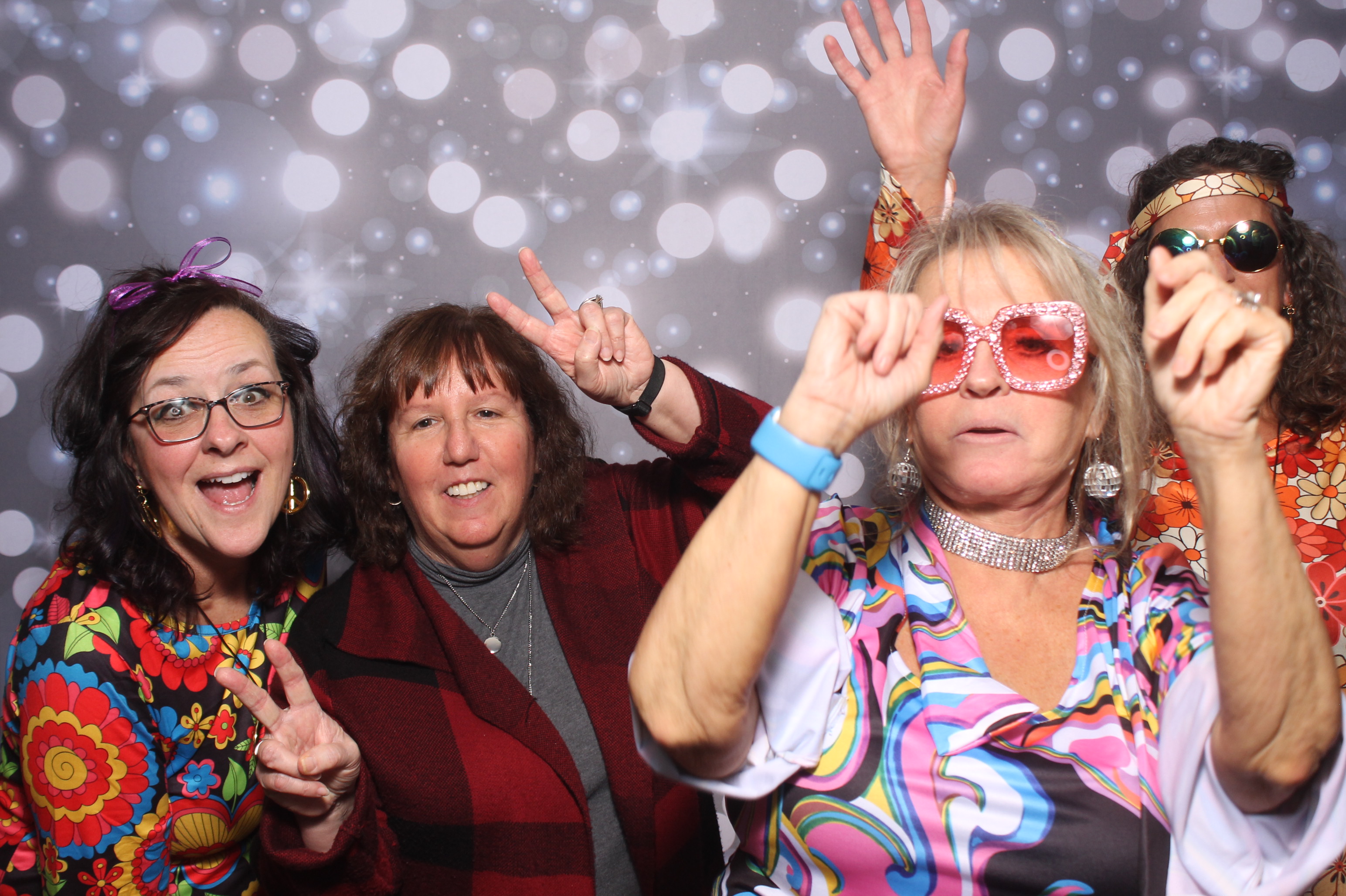 Carol's 60th | View more photos from the event at gallery.photoboothcincy.com/u/PhotoBoothCincy/Carols-60th