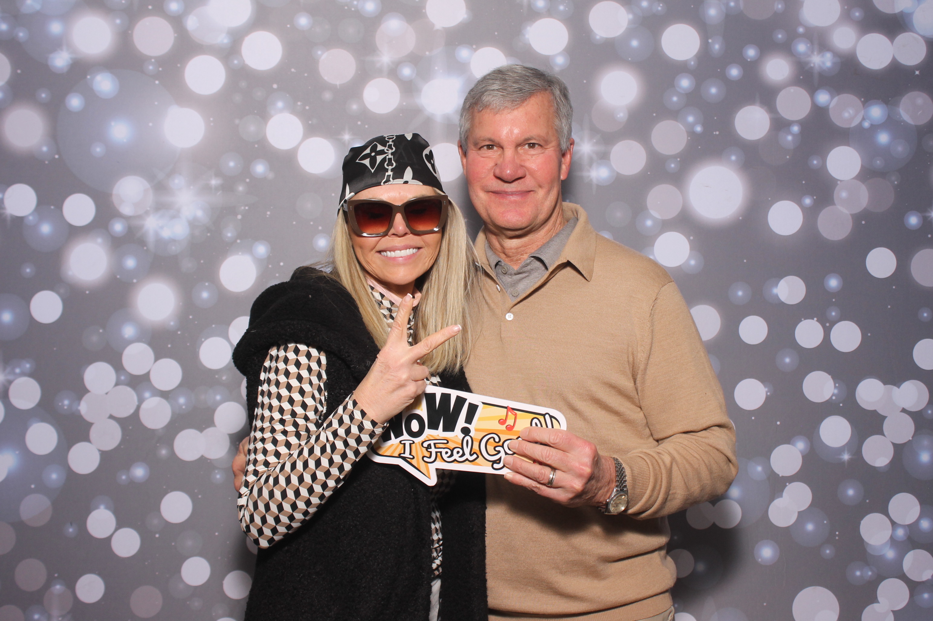 Carol's 60th | View more photos from the event at gallery.photoboothcincy.com/u/PhotoBoothCincy/Carols-60th