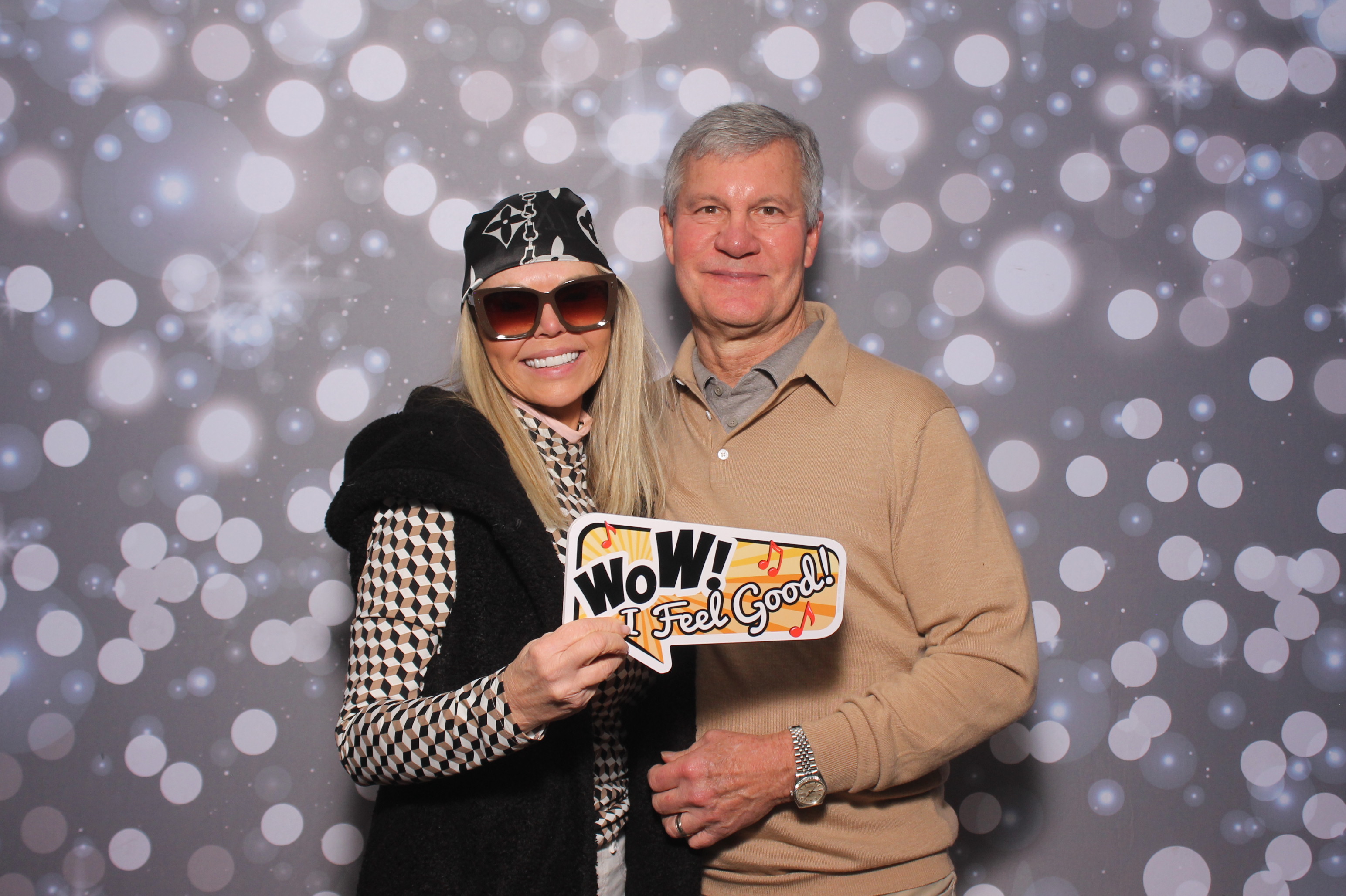 Carol's 60th | View more photos from the event at gallery.photoboothcincy.com/u/PhotoBoothCincy/Carols-60th