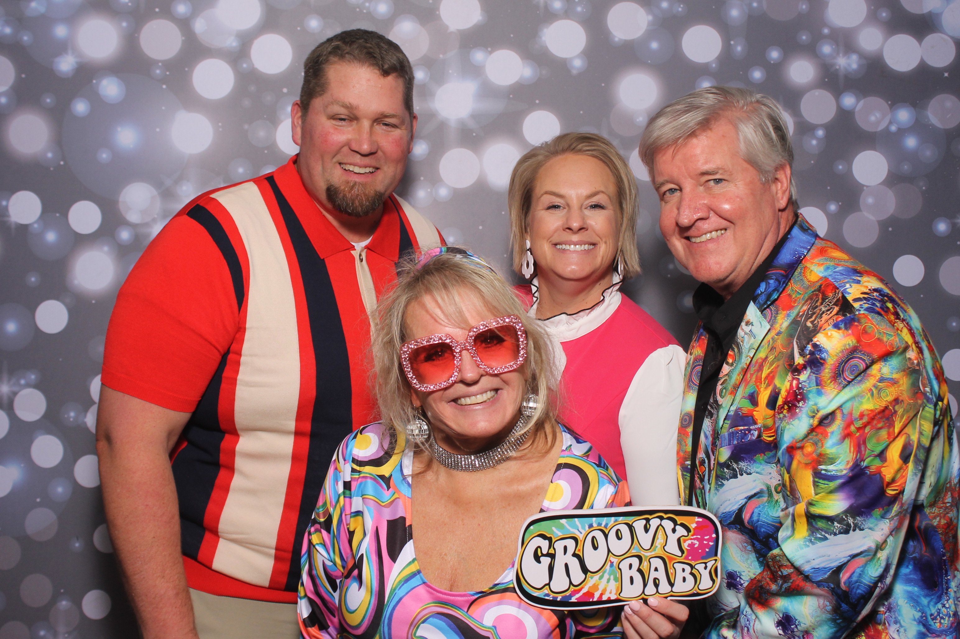 Carol's 60th | View more photos from the event at gallery.photoboothcincy.com/u/PhotoBoothCincy/Carols-60th