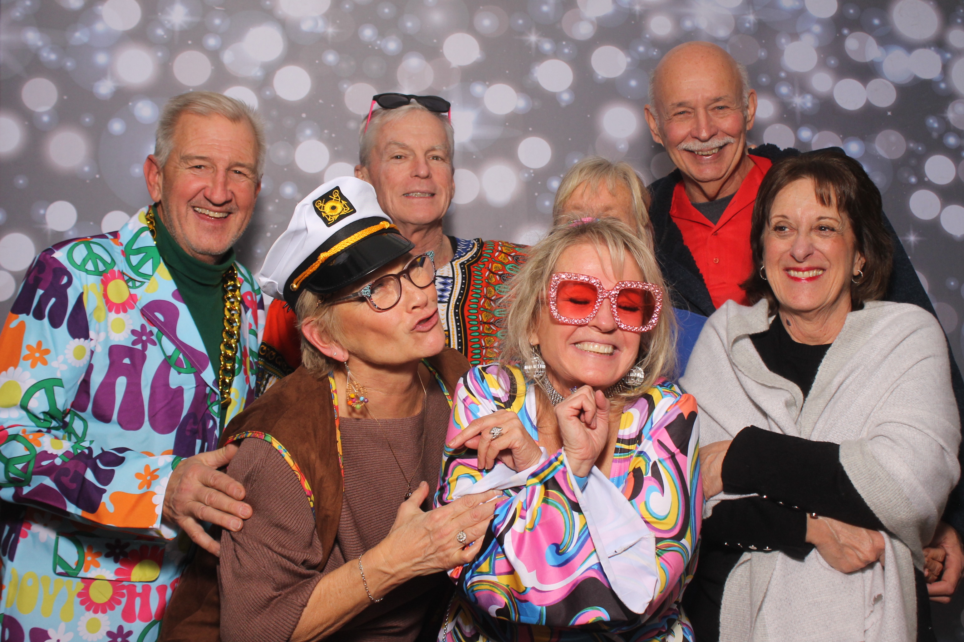 Carol's 60th | View more photos from the event at gallery.photoboothcincy.com/u/PhotoBoothCincy/Carols-60th