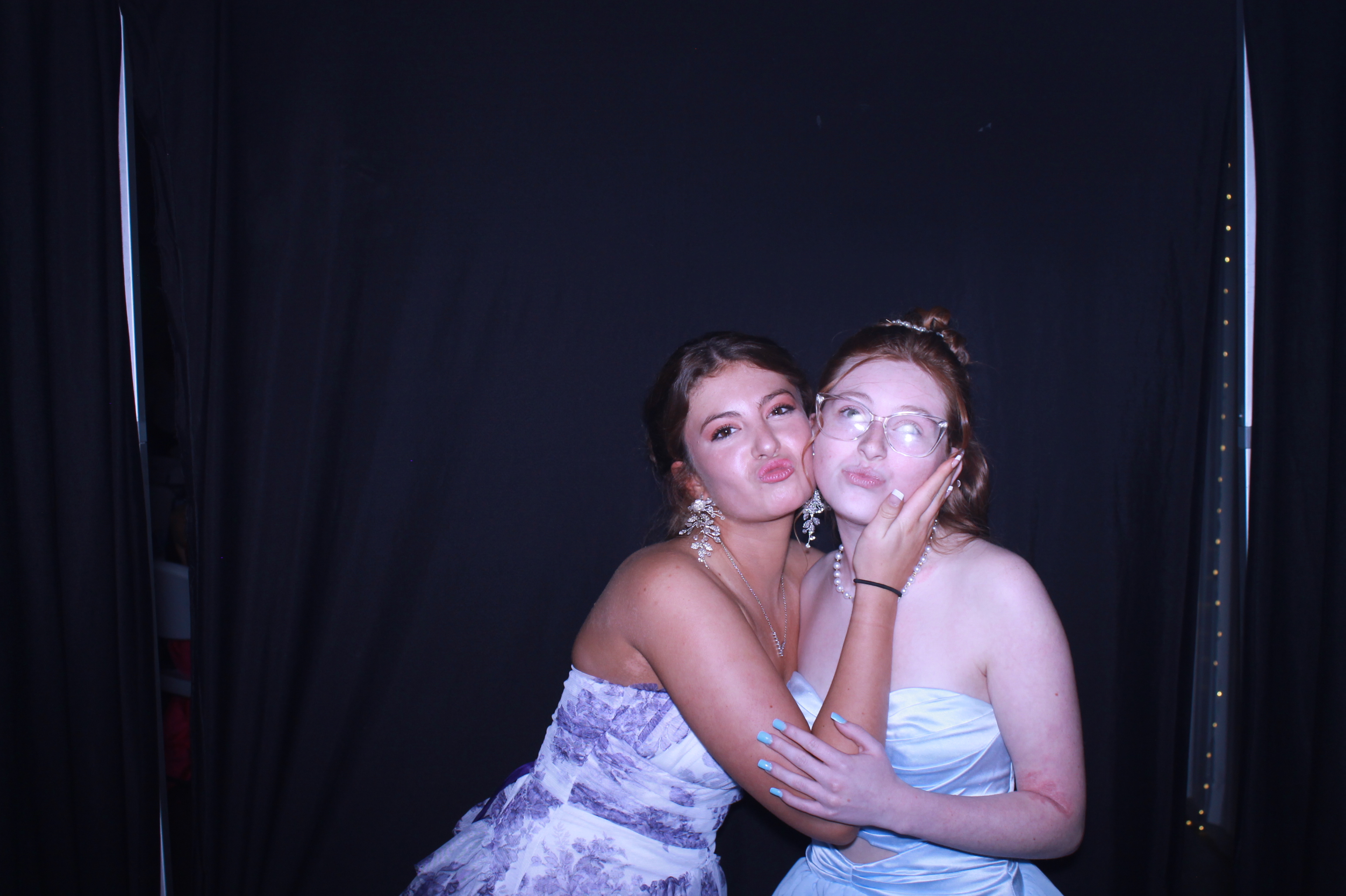Carroll County High School Prom | View more photos from the event at gallery.photoboothcincy.com/u/PhotoBoothCincy/Carroll-County-High-School-Prom-0
