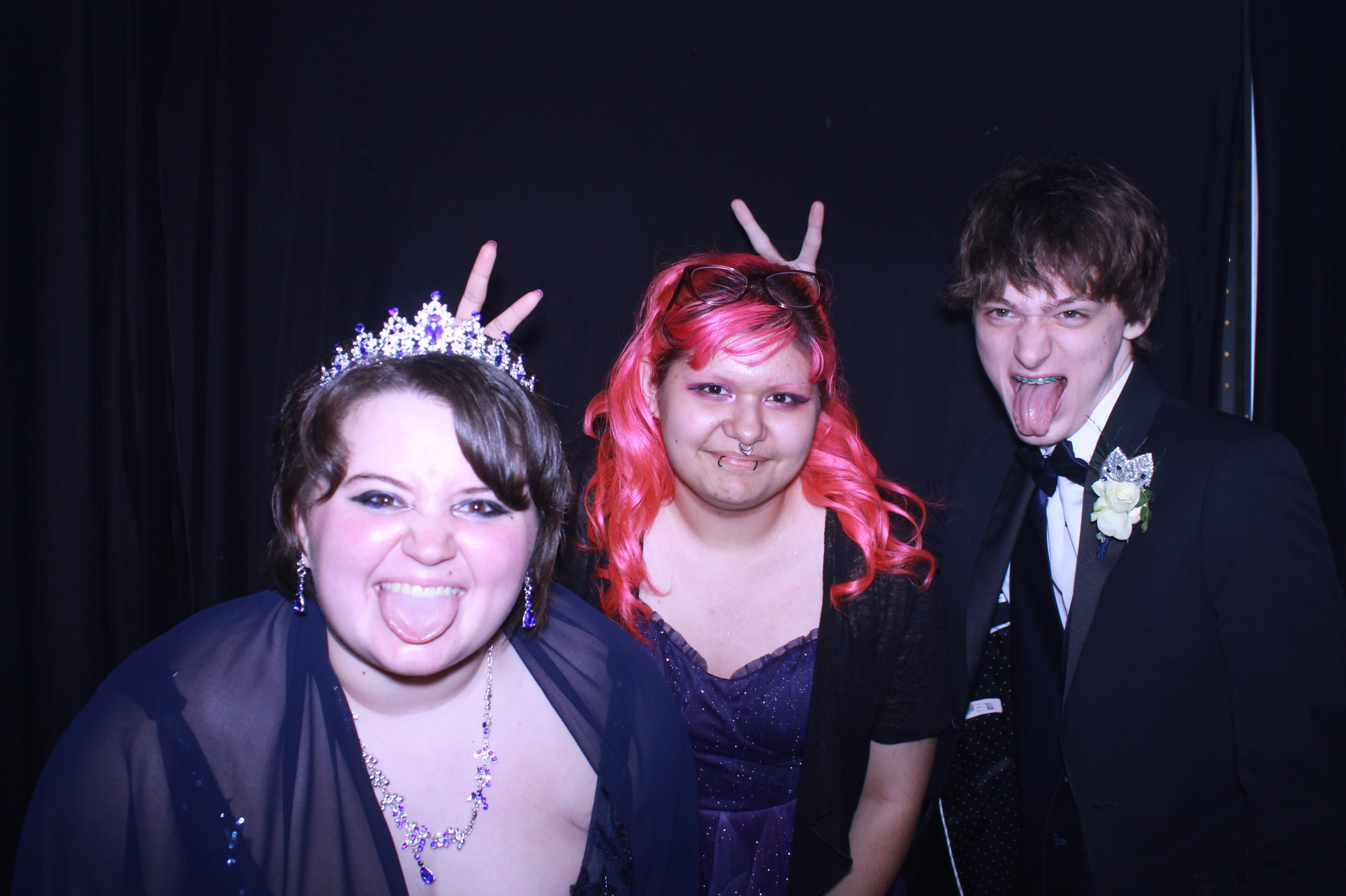 Carroll County High School Prom | View more photos from the event at gallery.photoboothcincy.com/u/PhotoBoothCincy/Carroll-County-High-School-Prom-0