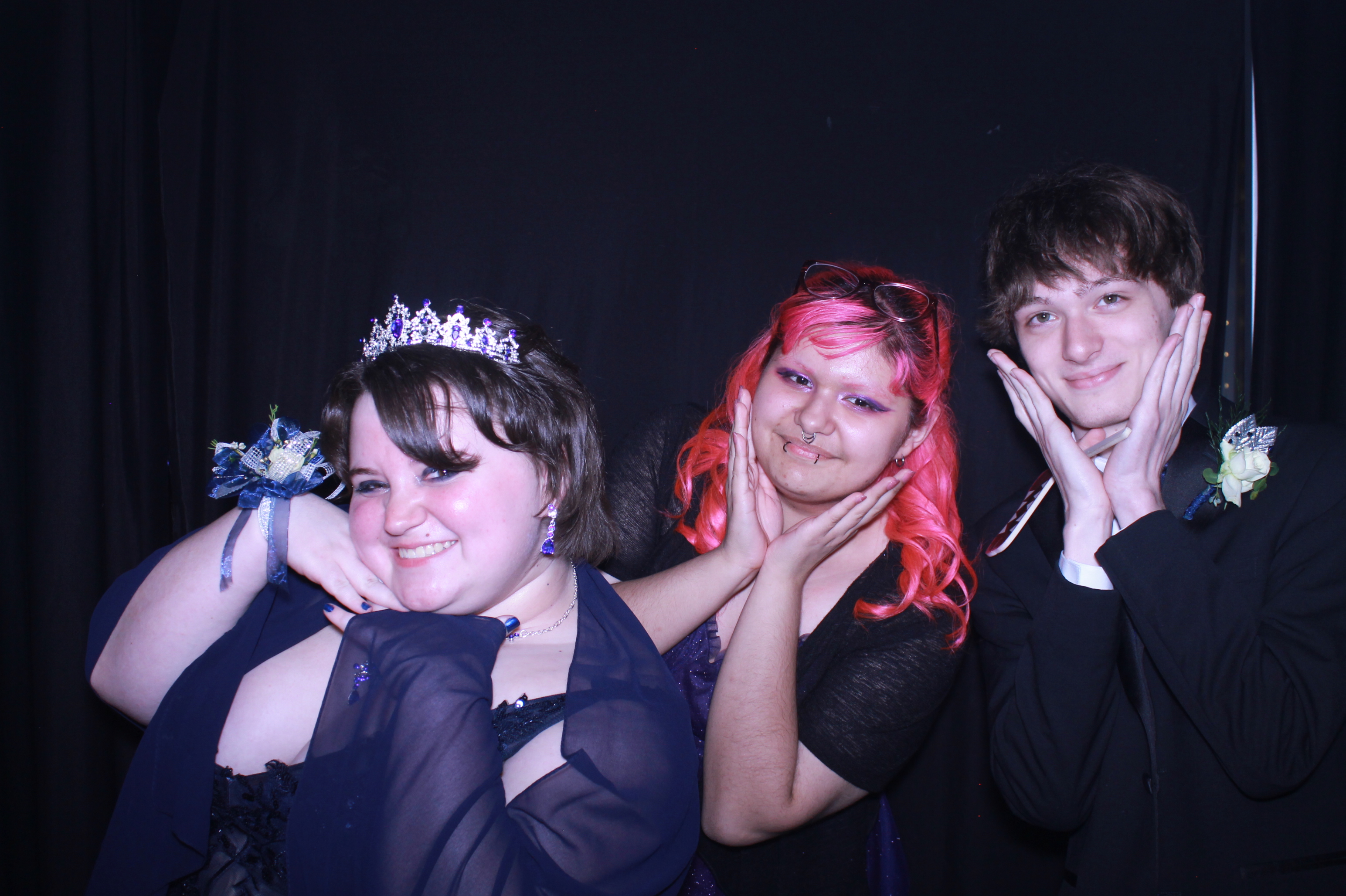 Carroll County High School Prom | View more photos from the event at gallery.photoboothcincy.com/u/PhotoBoothCincy/Carroll-County-High-School-Prom-0