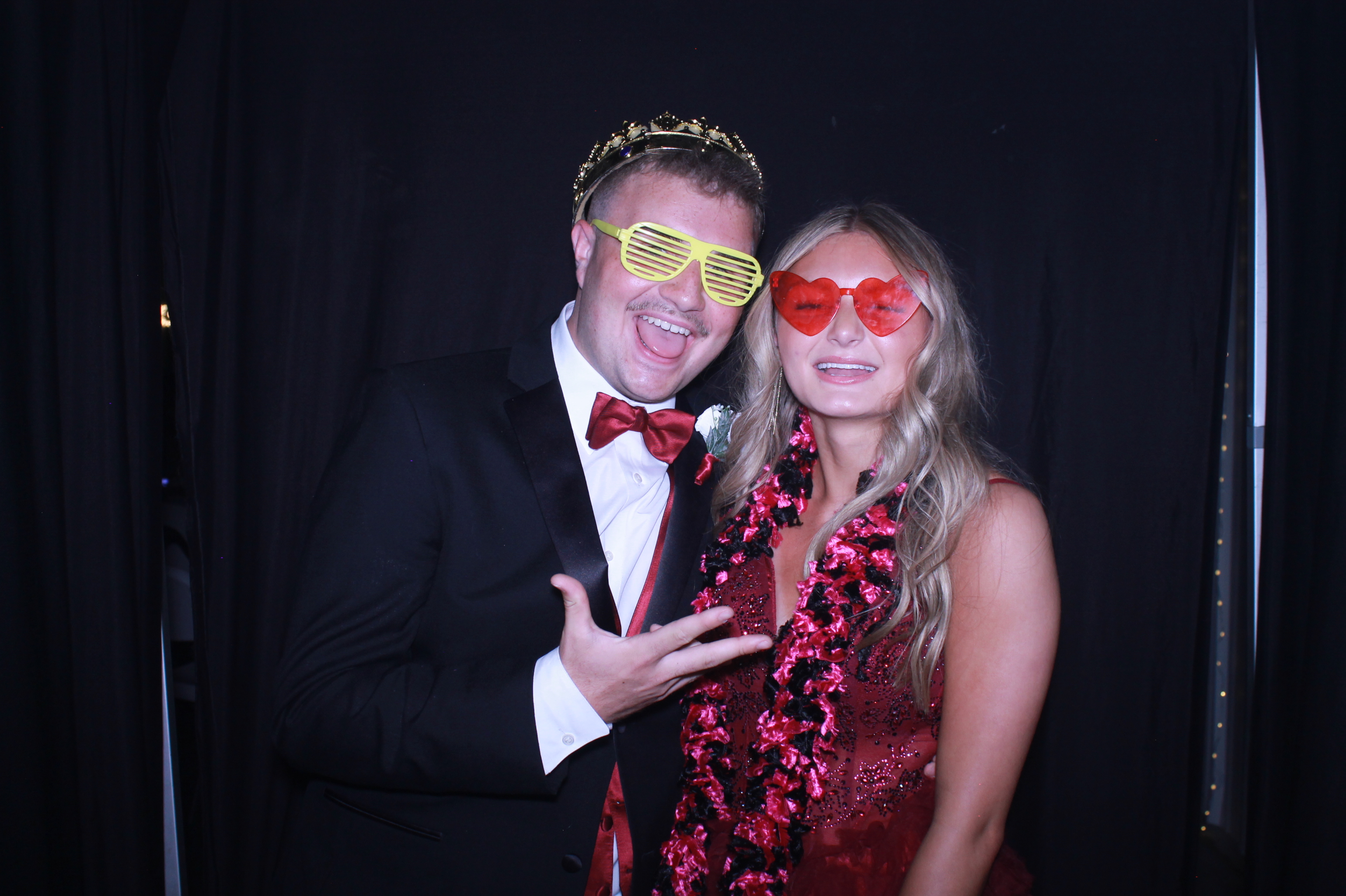 Carroll County High School Prom | View more photos from the event at gallery.photoboothcincy.com/u/PhotoBoothCincy/Carroll-County-High-School-Prom-0