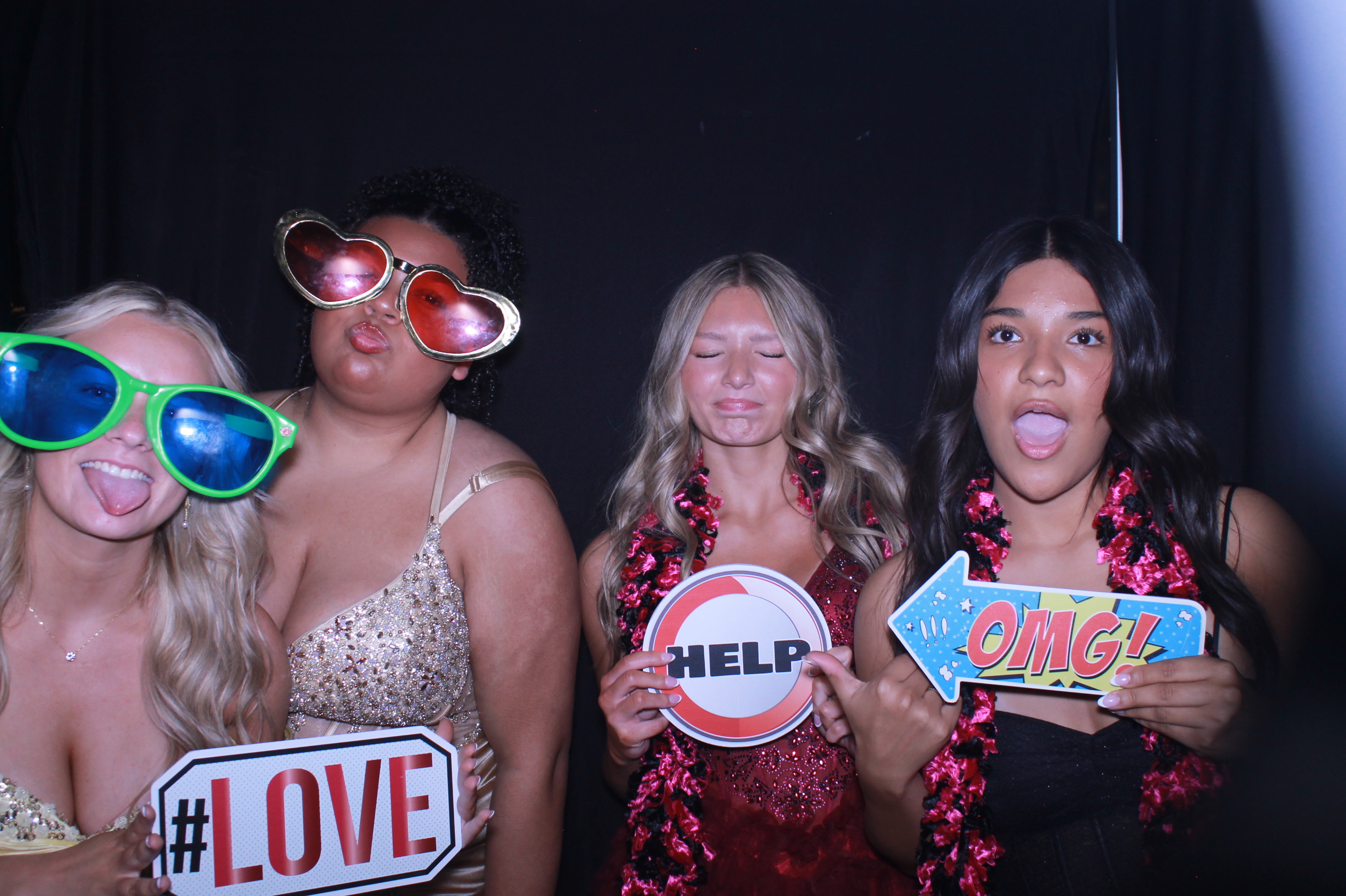 Carroll County High School Prom | View more photos from the event at gallery.photoboothcincy.com/u/PhotoBoothCincy/Carroll-County-High-School-Prom-0