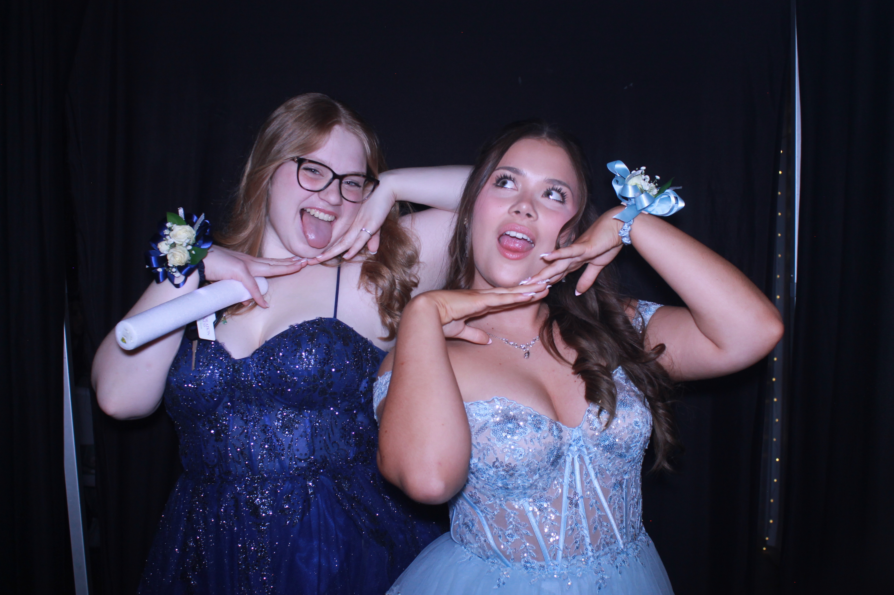 Carroll County High School Prom | View more photos from the event at gallery.photoboothcincy.com/u/PhotoBoothCincy/Carroll-County-High-School-Prom-0