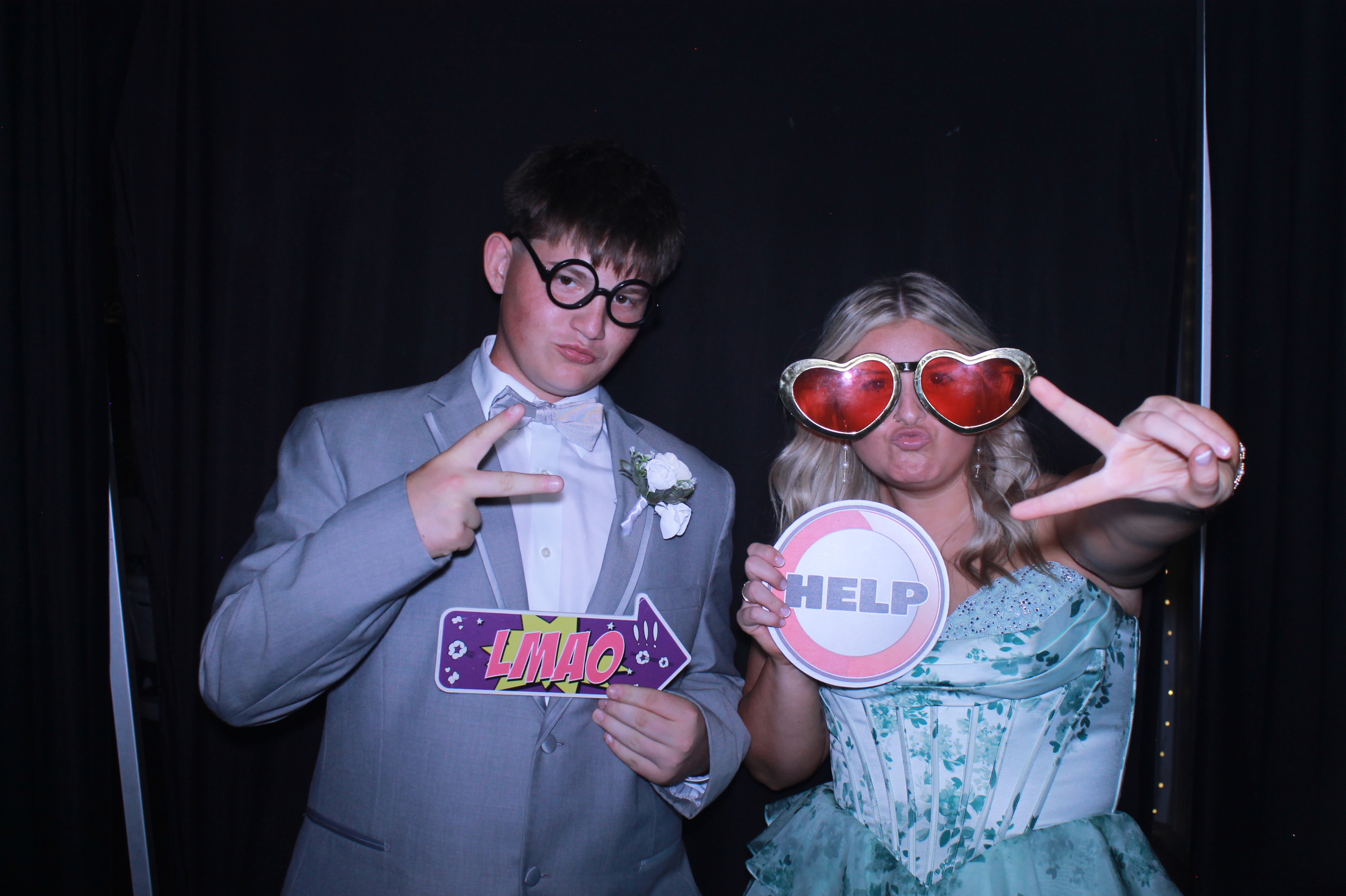 Carroll County High School Prom | View more photos from the event at gallery.photoboothcincy.com/u/PhotoBoothCincy/Carroll-County-High-School-Prom-0