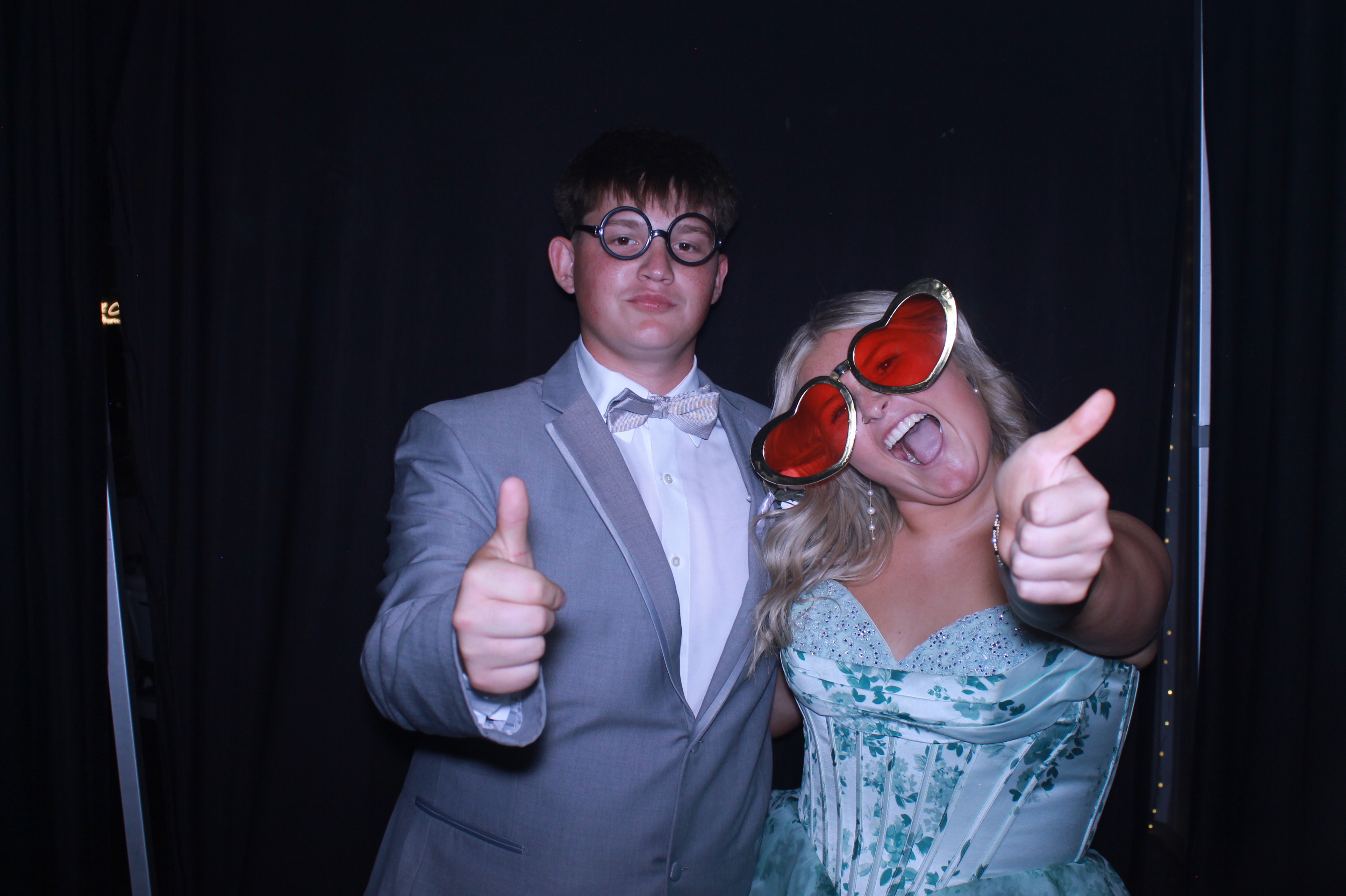 Carroll County High School Prom | View more photos from the event at gallery.photoboothcincy.com/u/PhotoBoothCincy/Carroll-County-High-School-Prom-0