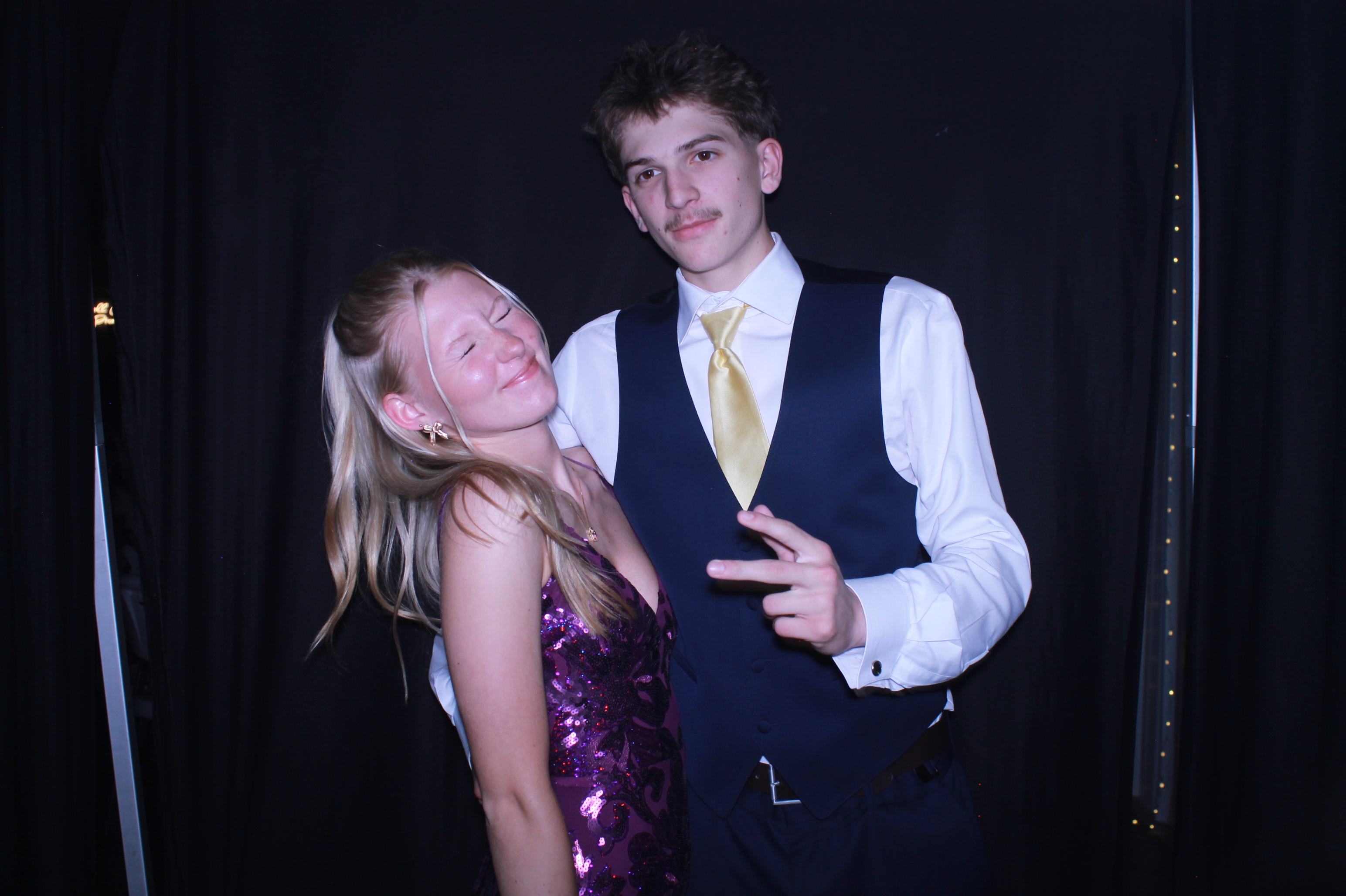 Carroll County High School Prom | View more photos from the event at gallery.photoboothcincy.com/u/PhotoBoothCincy/Carroll-County-High-School-Prom-0