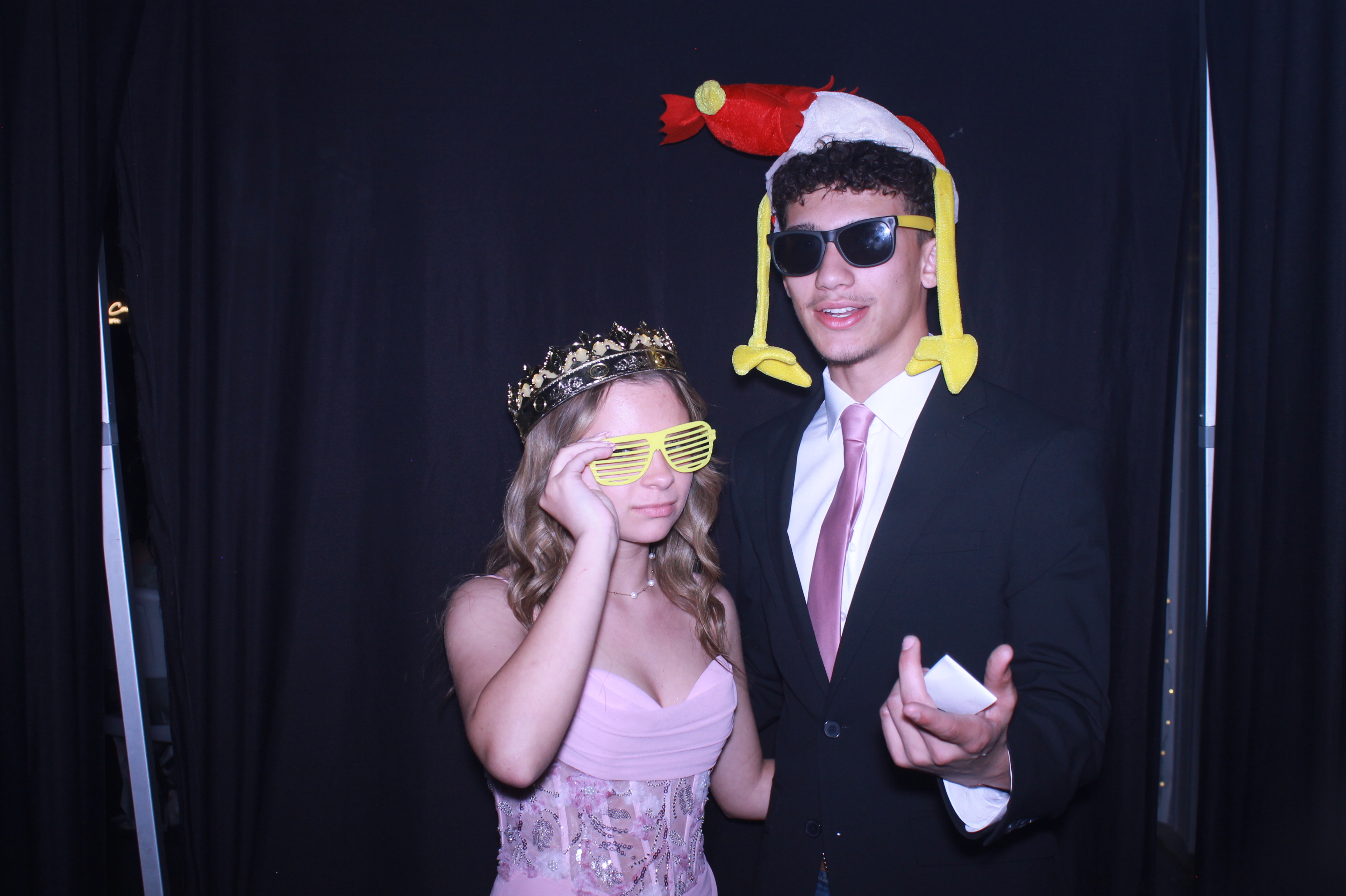 Carroll County High School Prom | View more photos from the event at gallery.photoboothcincy.com/u/PhotoBoothCincy/Carroll-County-High-School-Prom-0