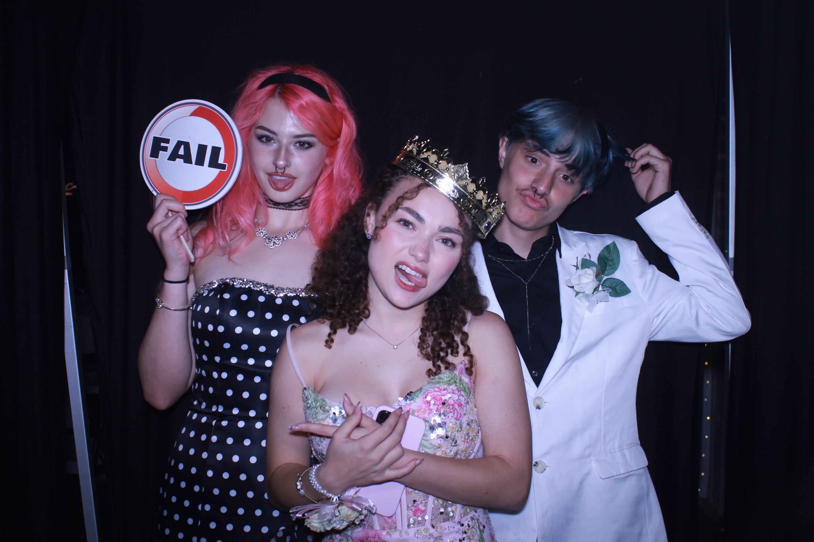 Carroll County High School Prom | View more photos from the event at gallery.photoboothcincy.com/u/PhotoBoothCincy/Carroll-County-High-School-Prom-0