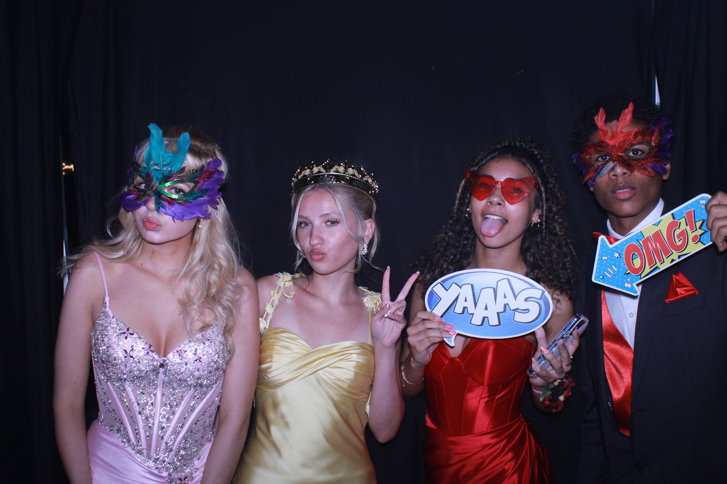 Carroll County High School Prom | View more photos from the event at gallery.photoboothcincy.com/u/PhotoBoothCincy/Carroll-County-High-School-Prom-0