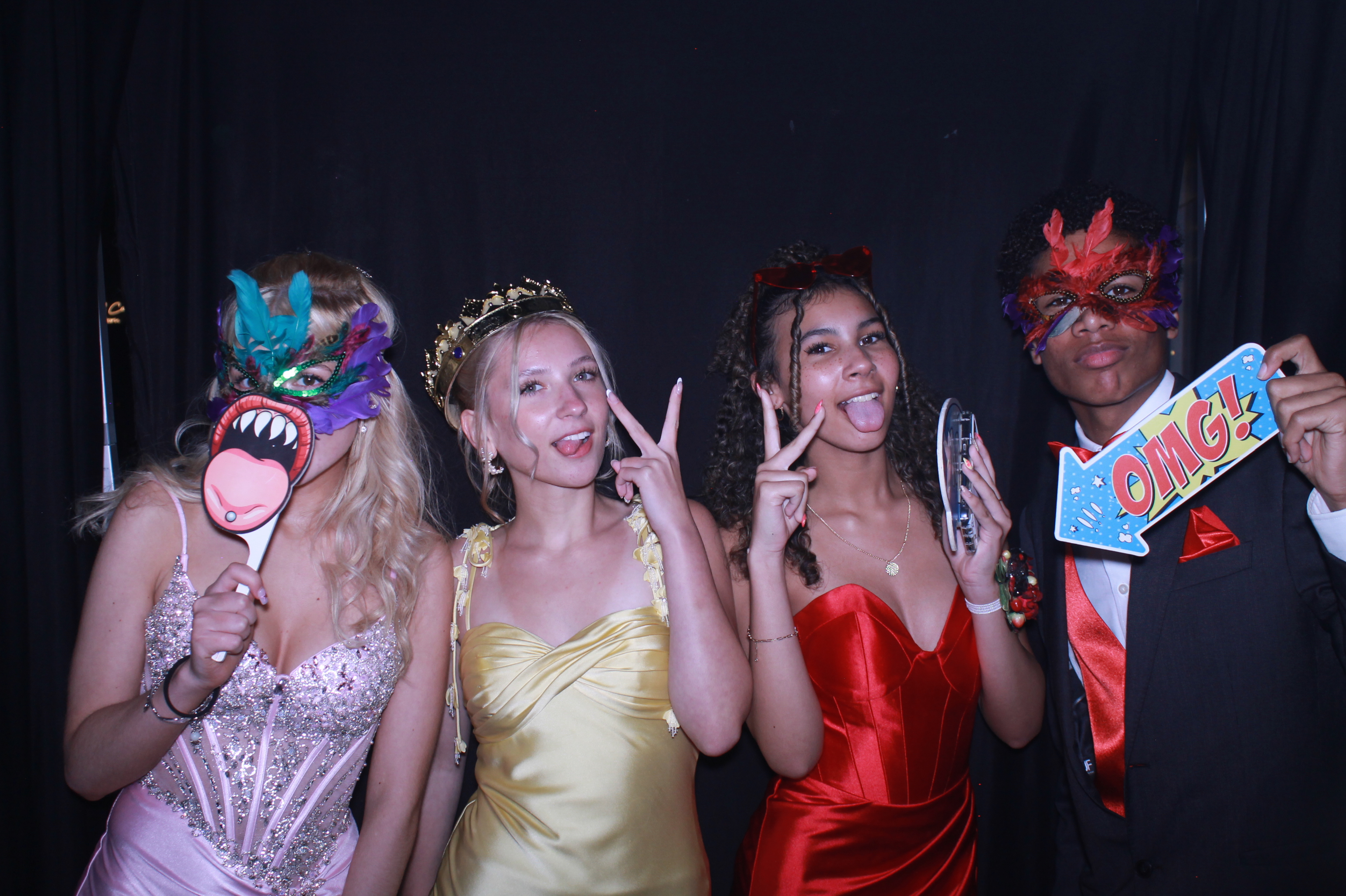 Carroll County High School Prom | View more photos from the event at gallery.photoboothcincy.com/u/PhotoBoothCincy/Carroll-County-High-School-Prom-0