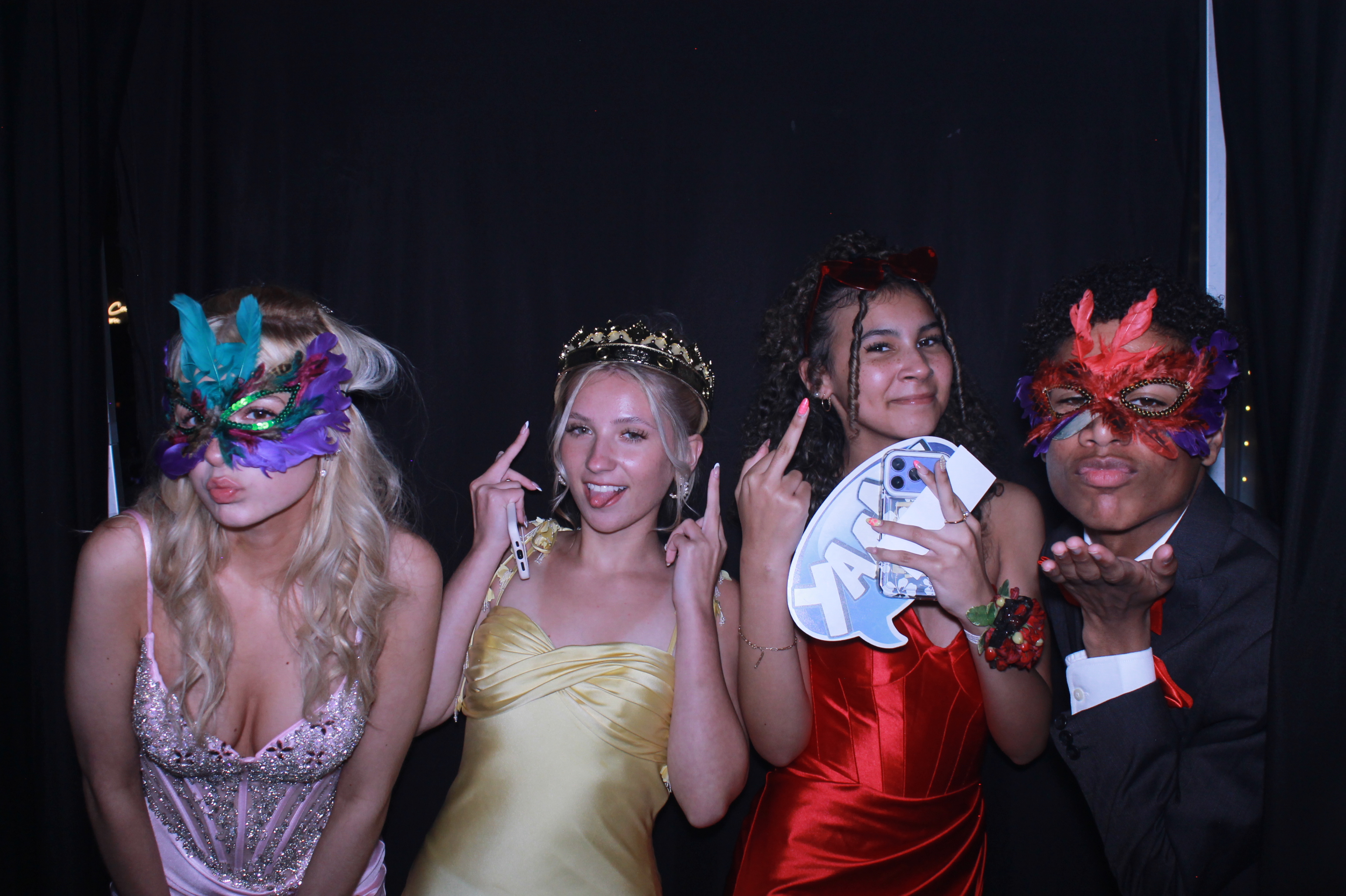 Carroll County High School Prom | View more photos from the event at gallery.photoboothcincy.com/u/PhotoBoothCincy/Carroll-County-High-School-Prom-0