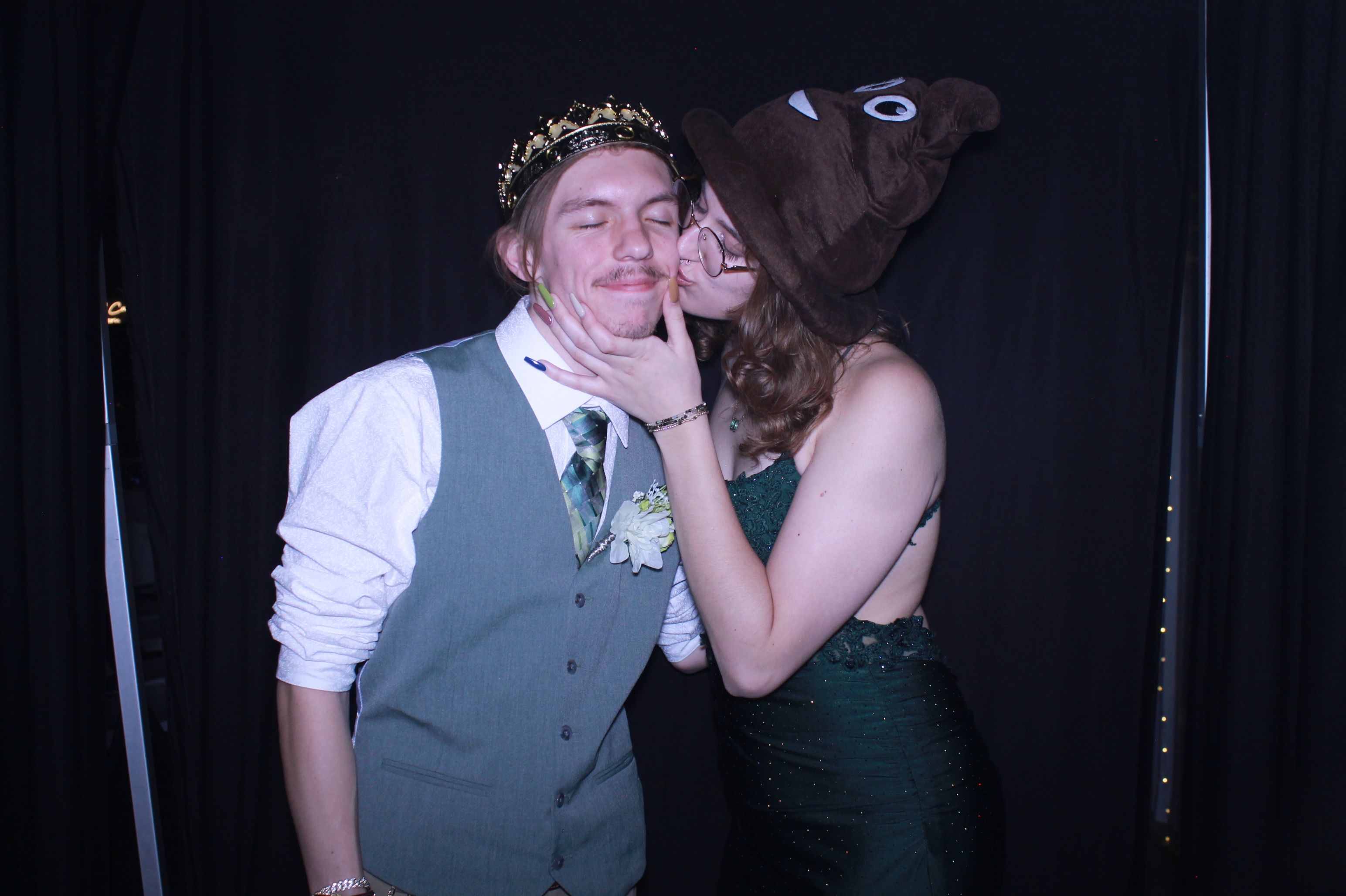 Carroll County High School Prom | View more photos from the event at gallery.photoboothcincy.com/u/PhotoBoothCincy/Carroll-County-High-School-Prom-0