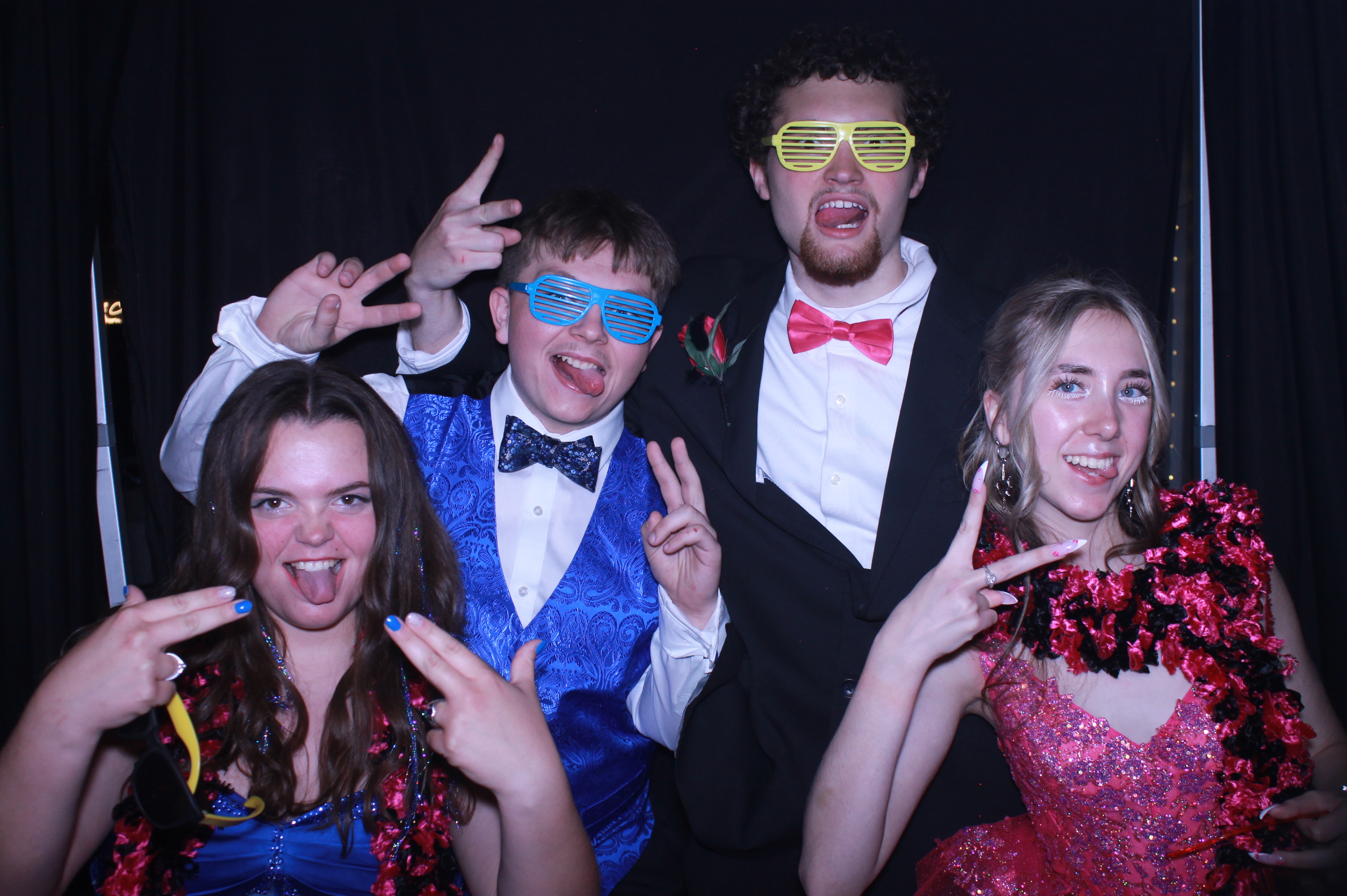 Carroll County High School Prom | View more photos from the event at gallery.photoboothcincy.com/u/PhotoBoothCincy/Carroll-County-High-School-Prom-0