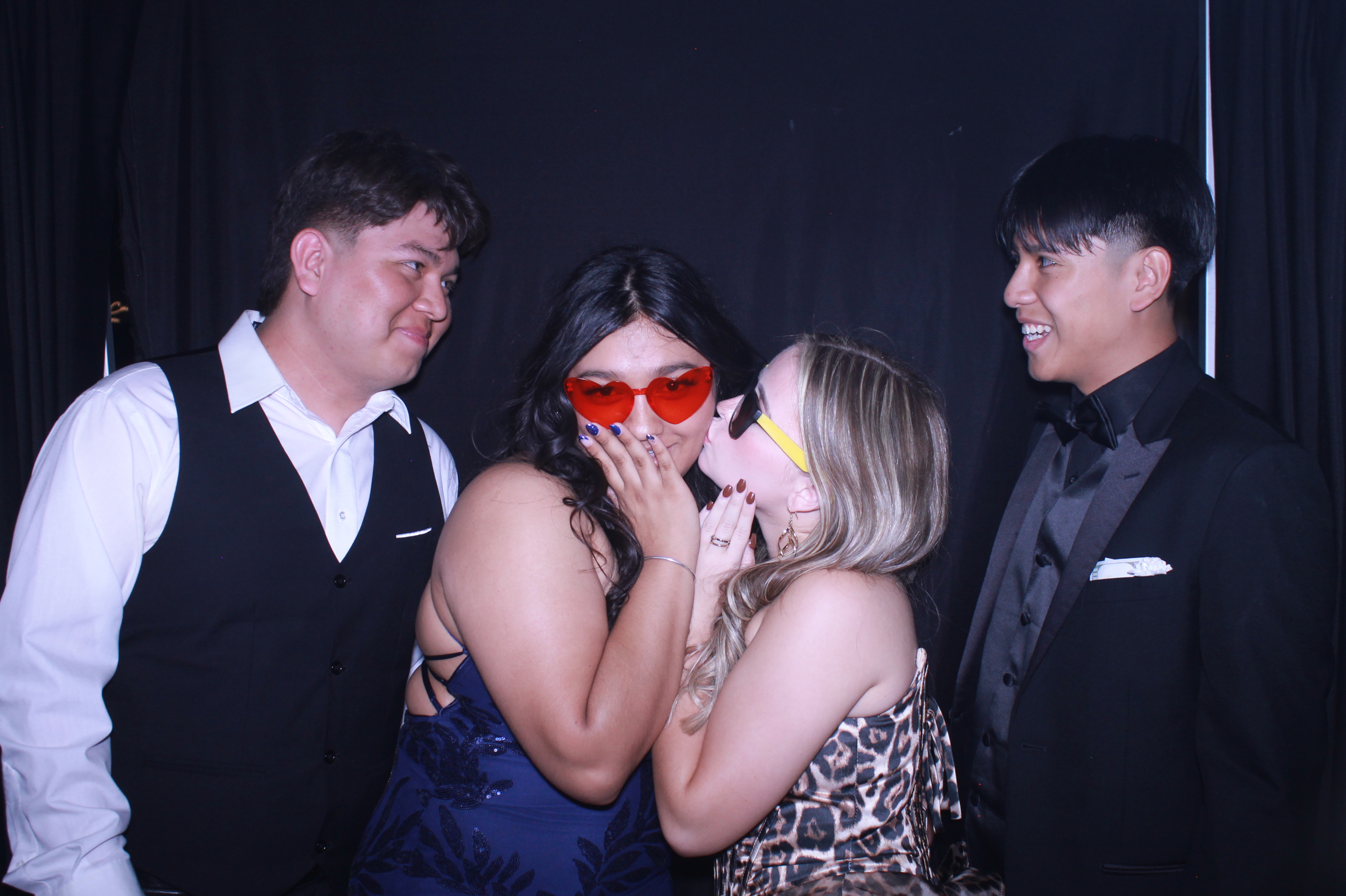 Carroll County High School Prom | View more photos from the event at gallery.photoboothcincy.com/u/PhotoBoothCincy/Carroll-County-High-School-Prom-0