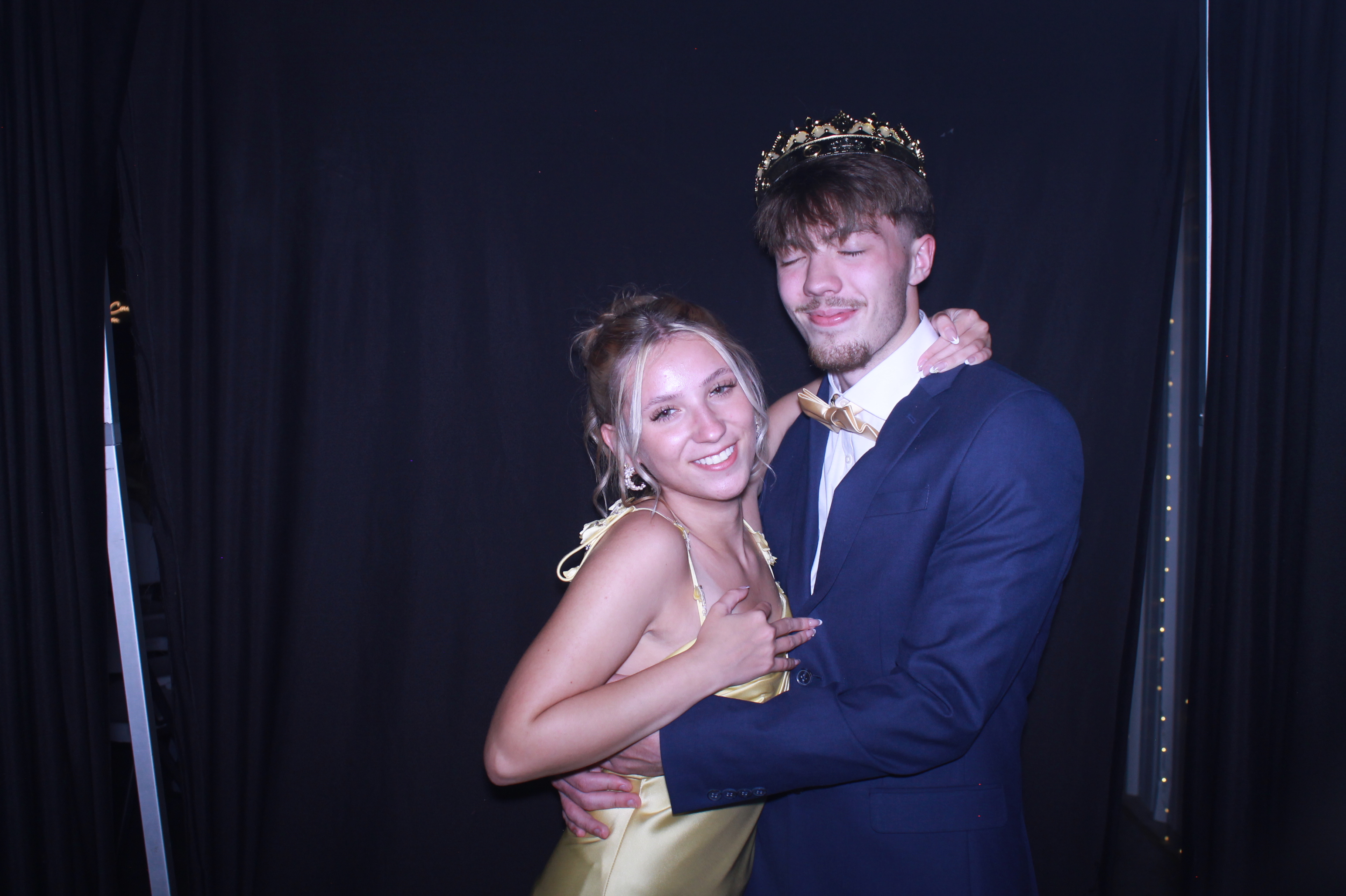 Carroll County High School Prom | View more photos from the event at gallery.photoboothcincy.com/u/PhotoBoothCincy/Carroll-County-High-School-Prom-0