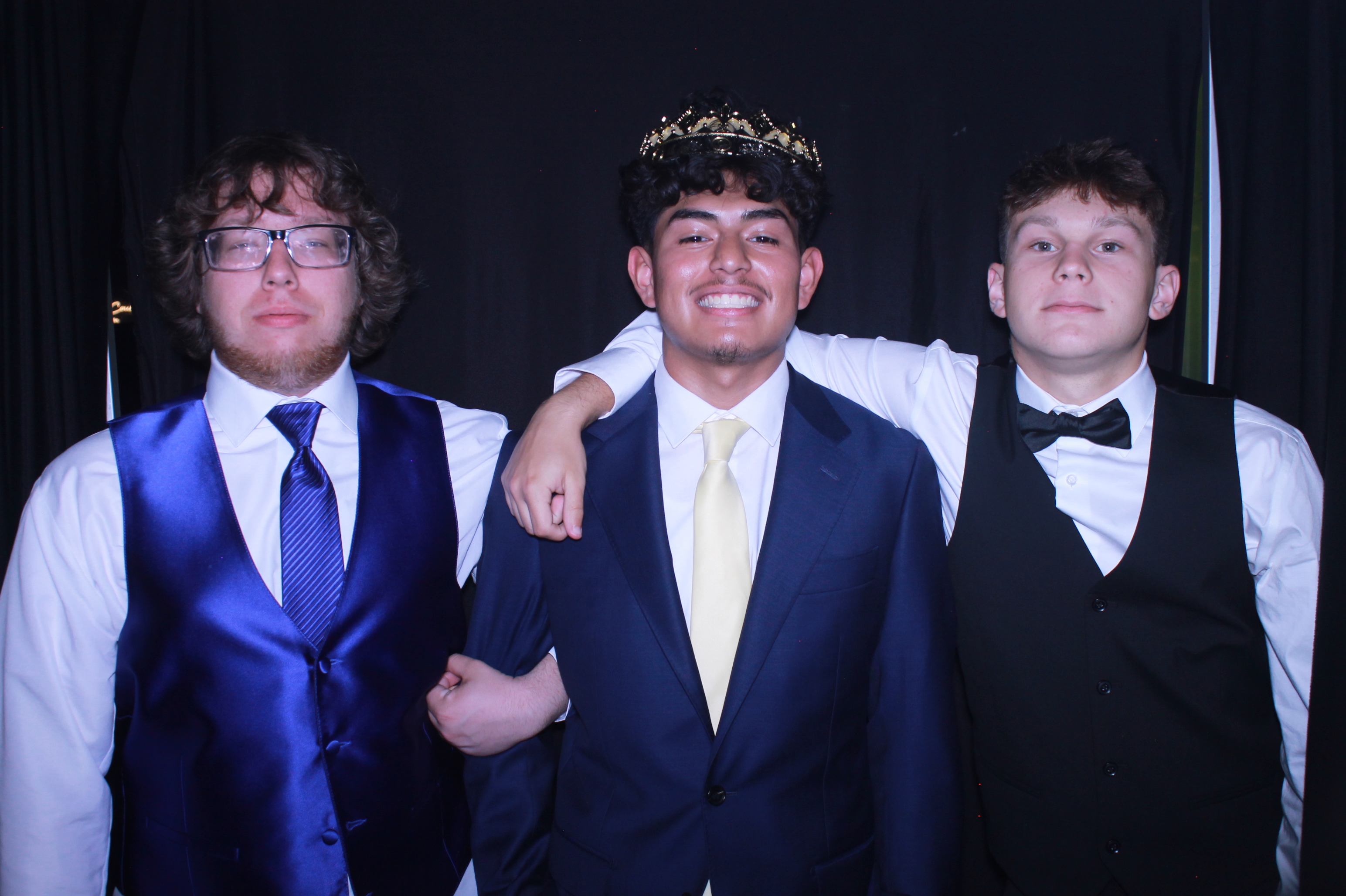 Carroll County High School Prom | View more photos from the event at gallery.photoboothcincy.com/u/PhotoBoothCincy/Carroll-County-High-School-Prom-0